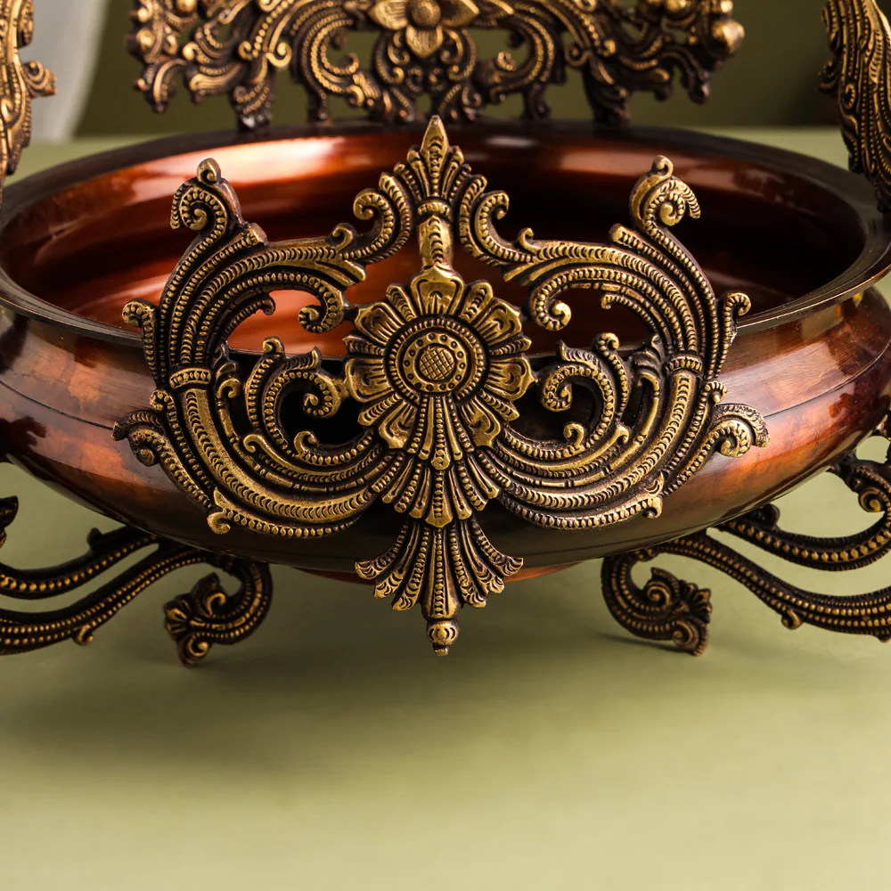 Brass Traditional Ganesha Urli/Floater (19 Inch) - Image 6