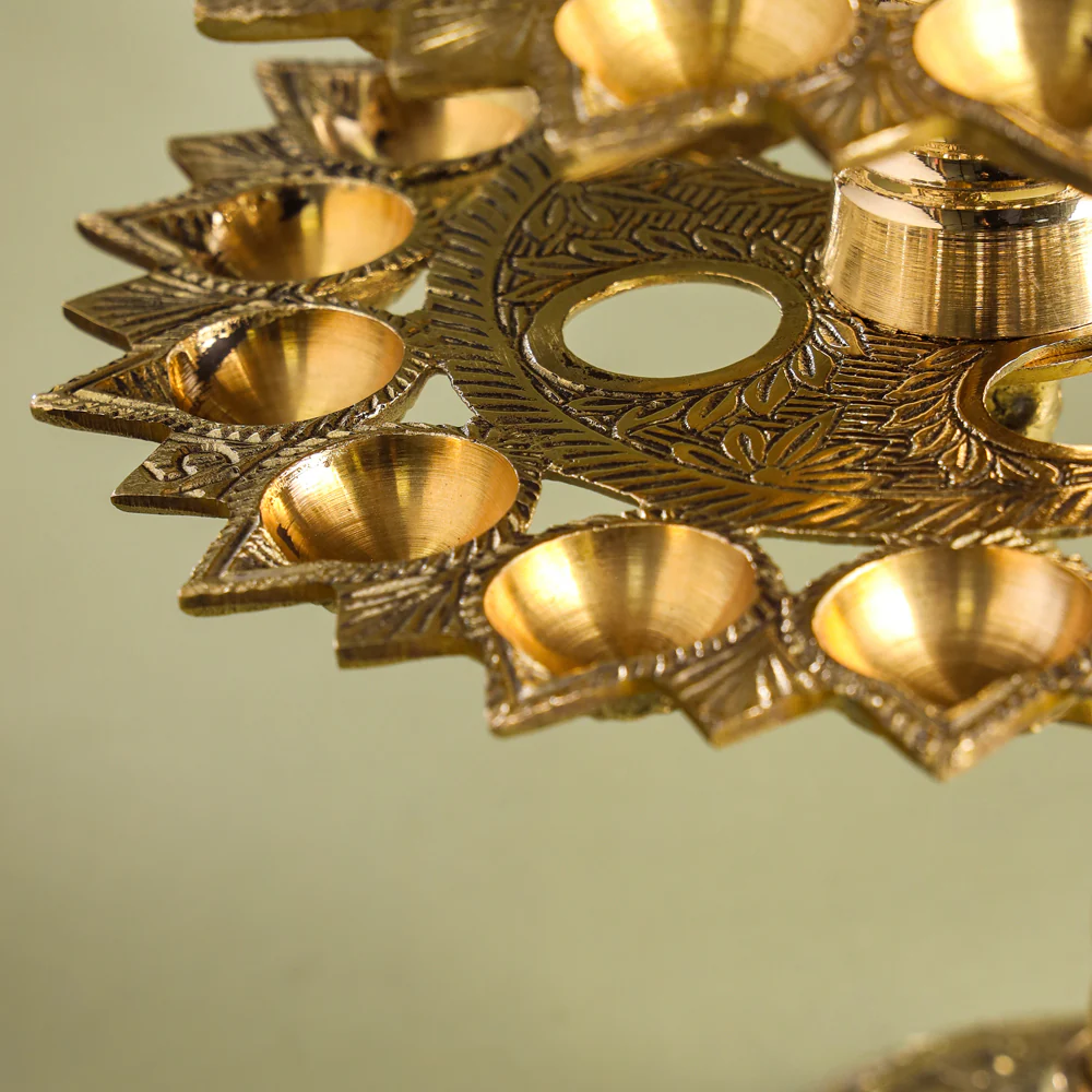 Brass Traditional 51 Petal Ganga Aarti (18 Inch) - Image 5