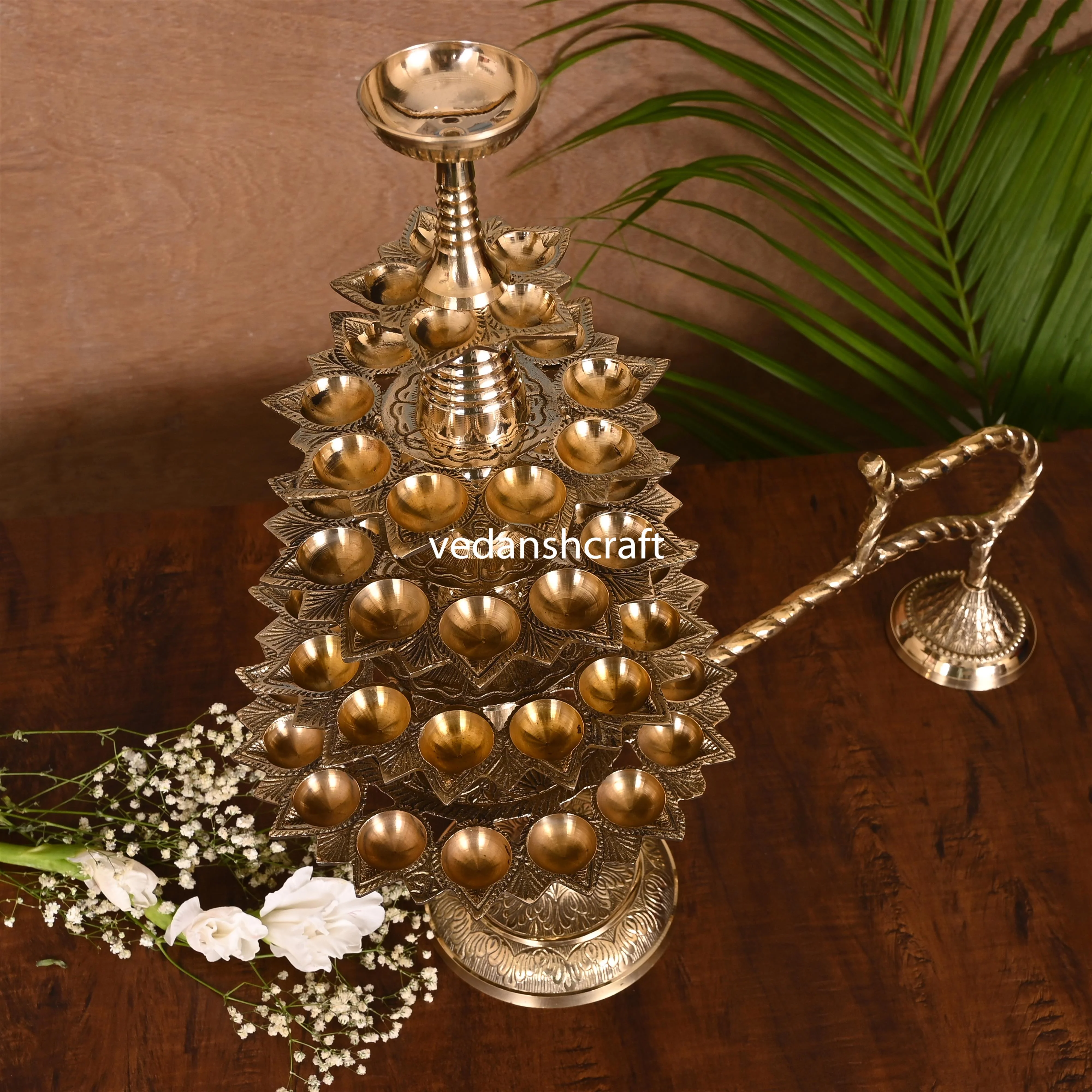 Brass Traditional 51 Petal Ganga Aarti (18 Inch) - Image 9
