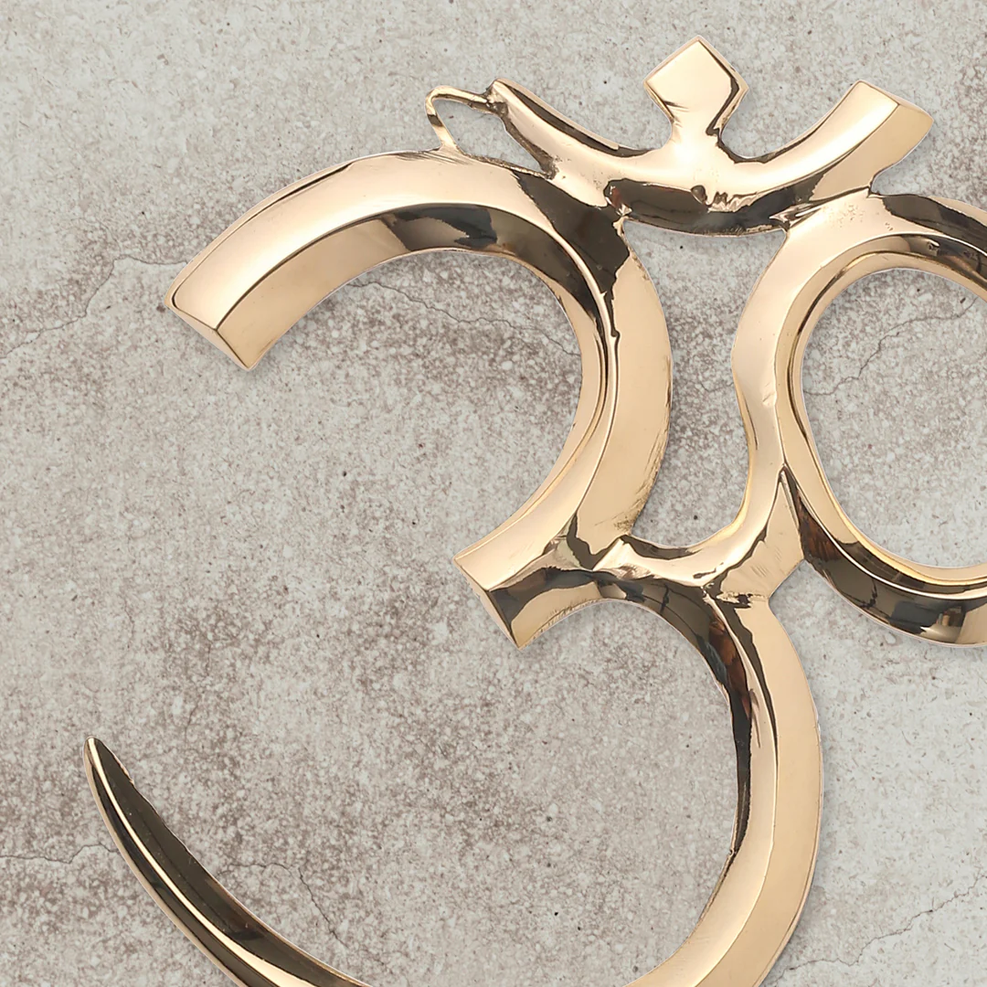 Brass Traditional Om Wall Hanging (8 Inch) - Image 3
