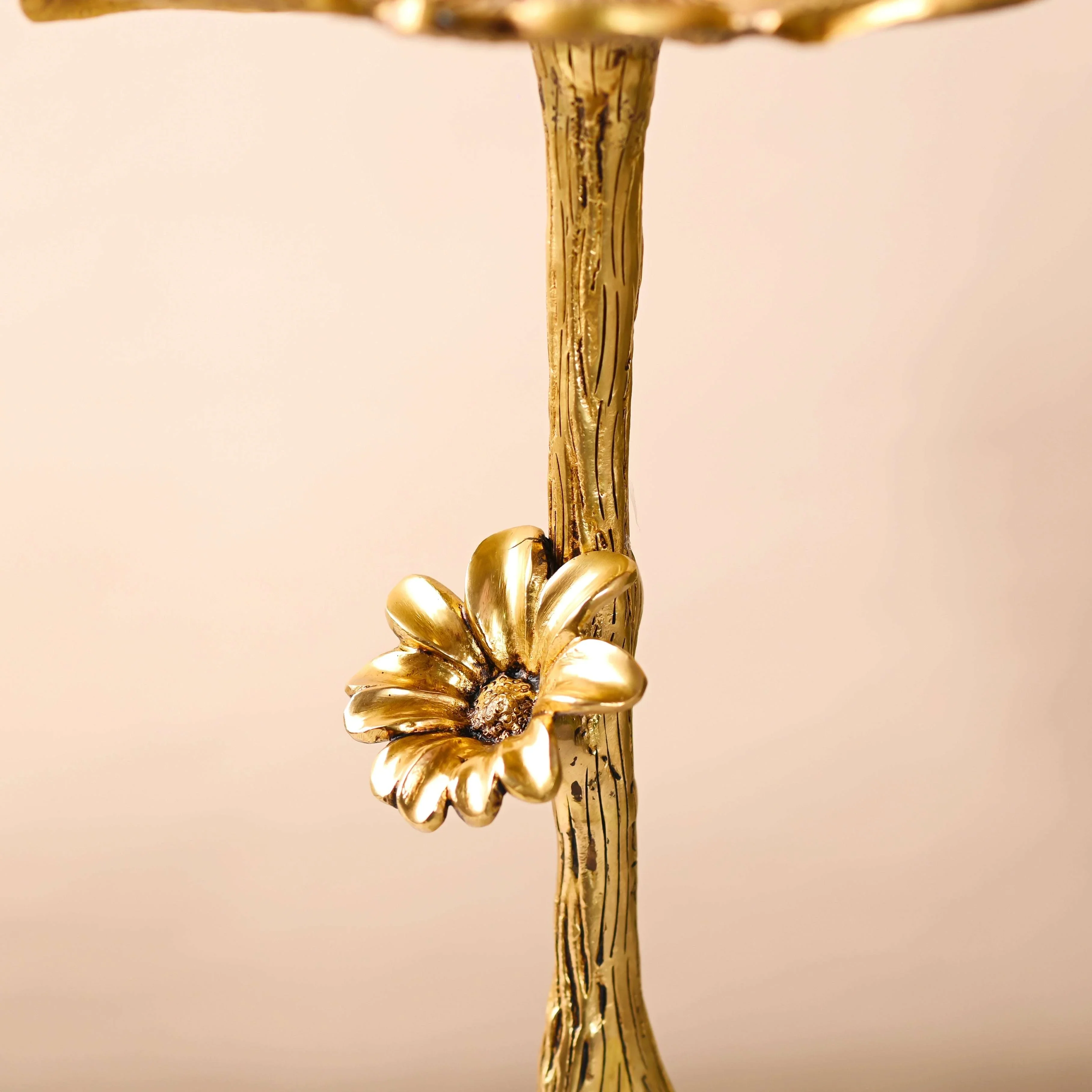 Brass Tree Design Decorative Table (16.5 Inch) - Image 5