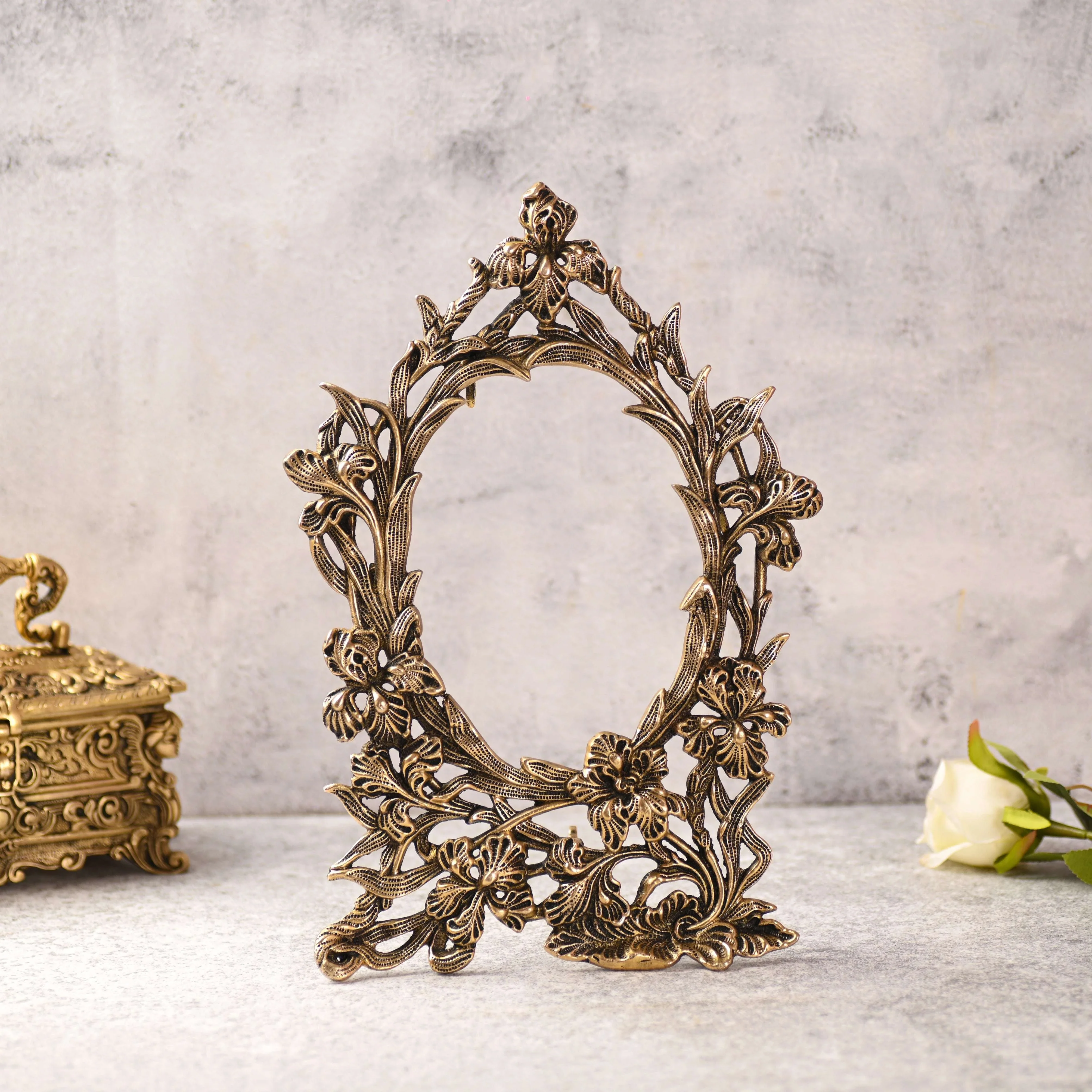 Brass Vintage Photo / Mirror Frame Table Top Decor (14 Inch)