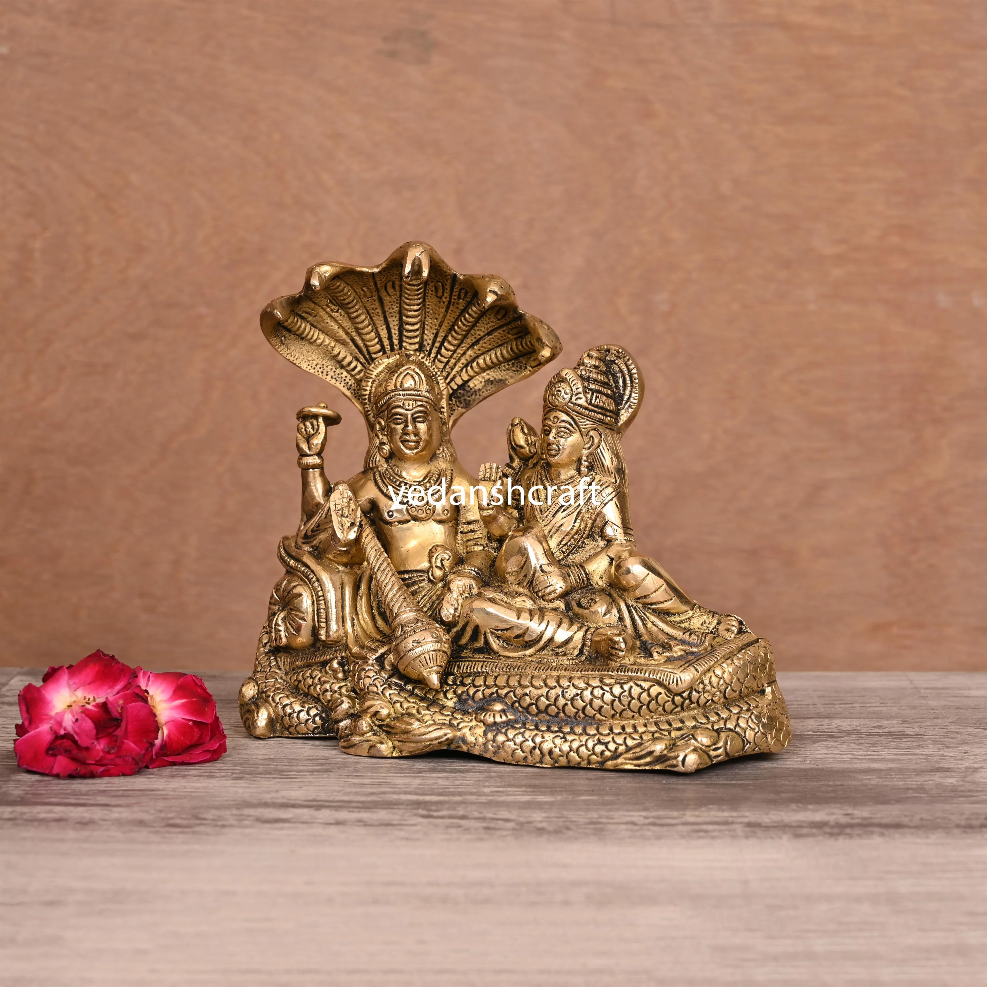 Brass Vishnu Lakshmi On Sheshnag Idol (6.5 Inch) - Image 3