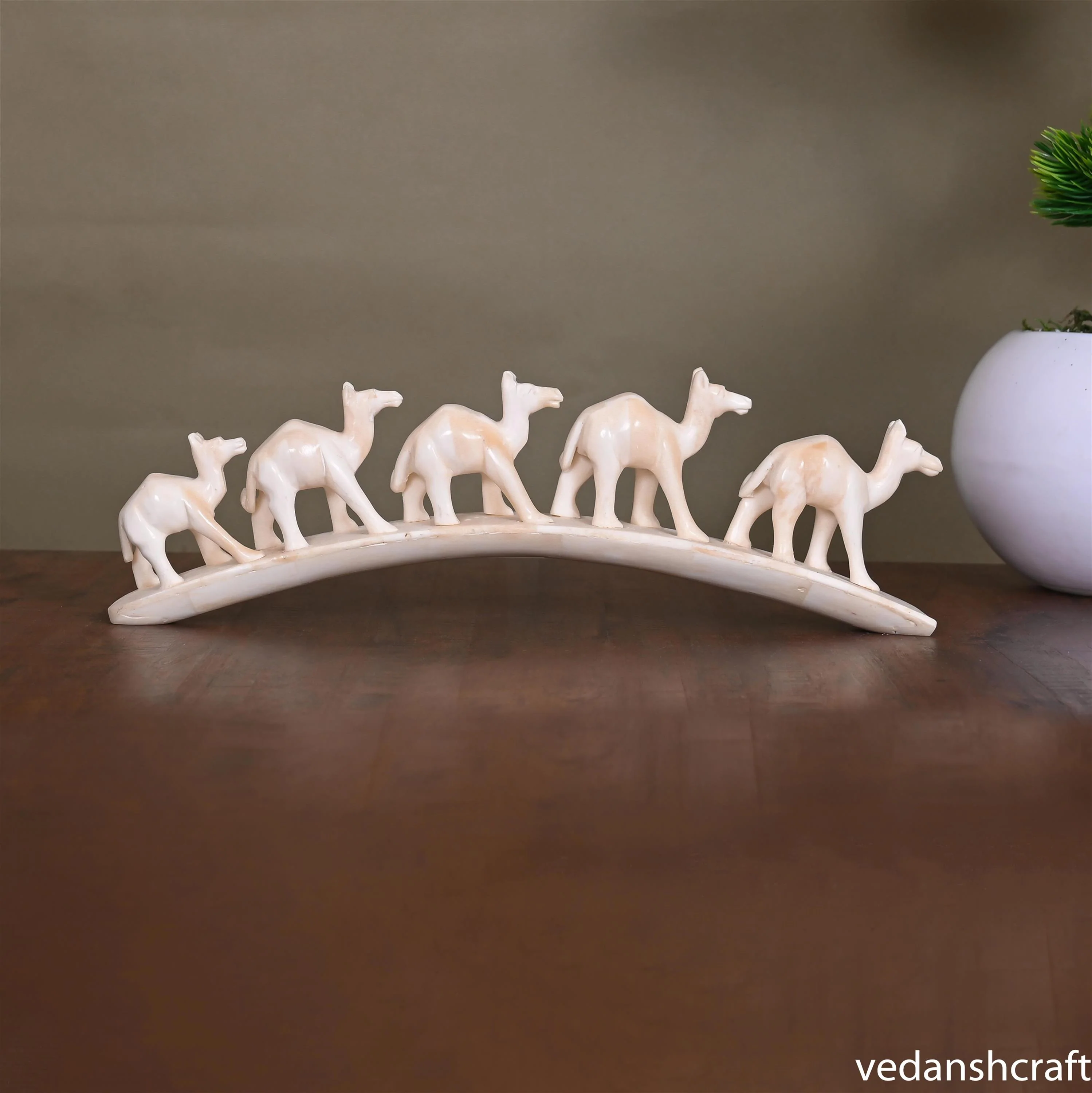 Camel Family Showpiece (3.5 Inch) - Image 3