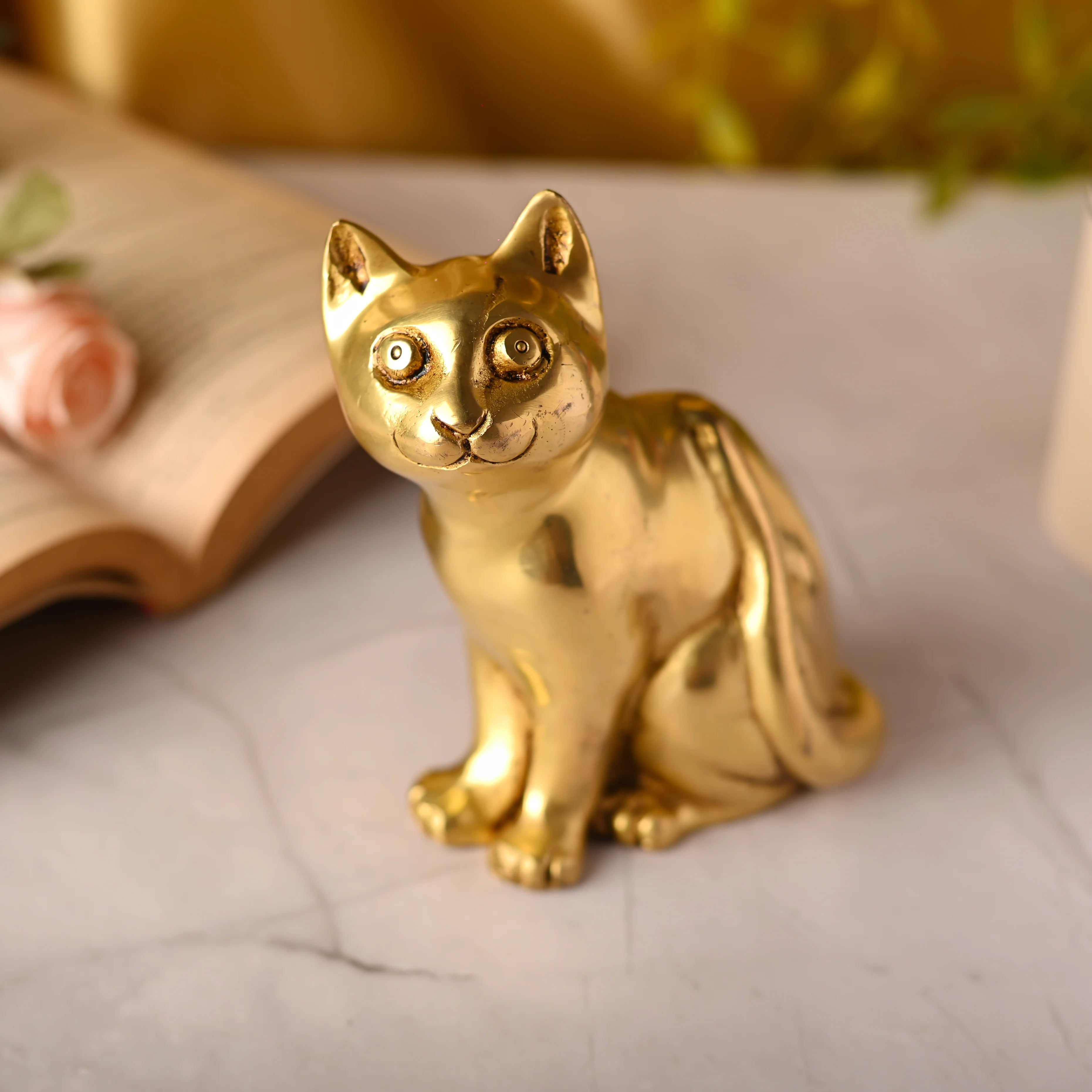 Brass Cat Sitting Statue (5.3 Inch) - Image 5