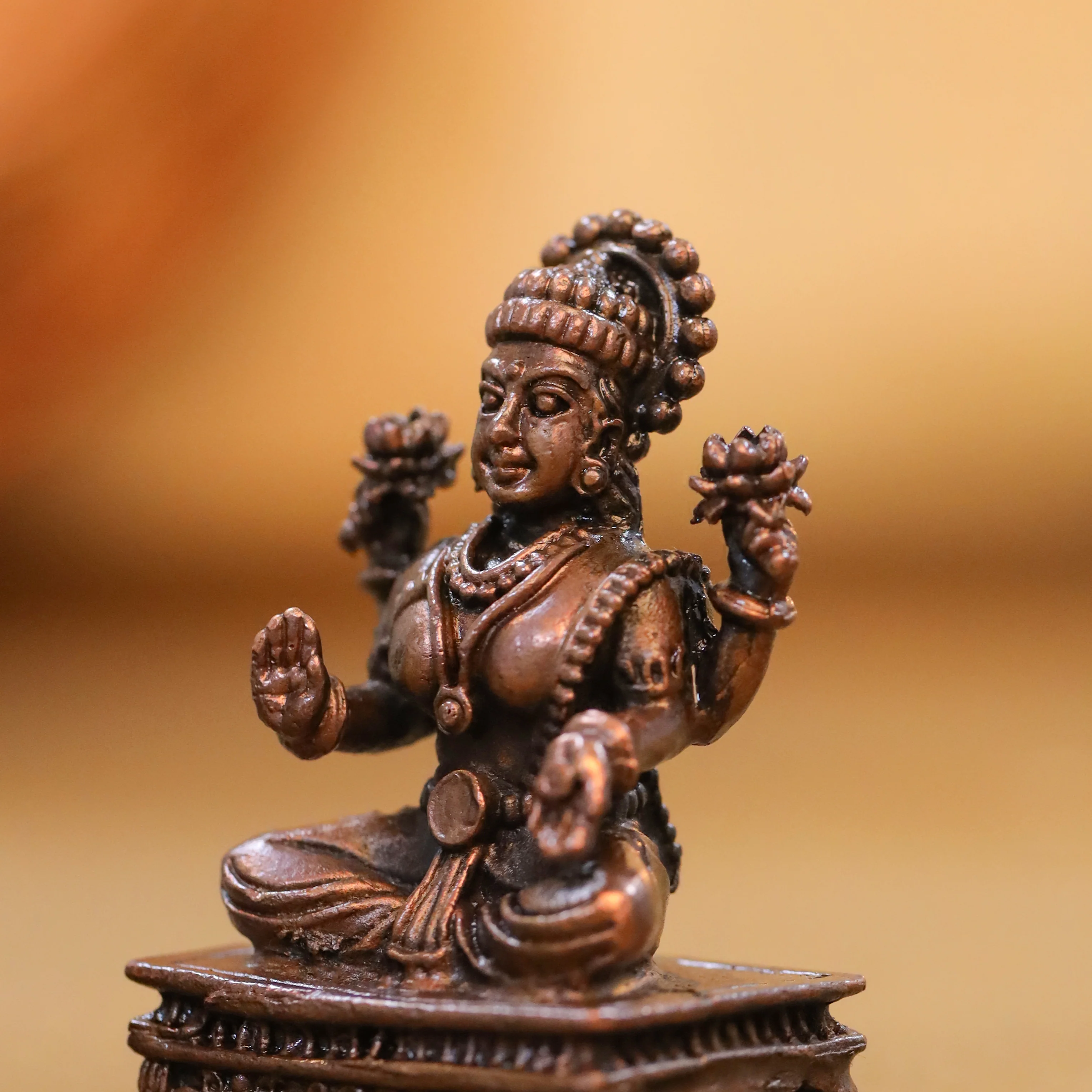 Copper Sitting Ganesha And Lakshmi Idols Set (2.5 Inch) - Image 7