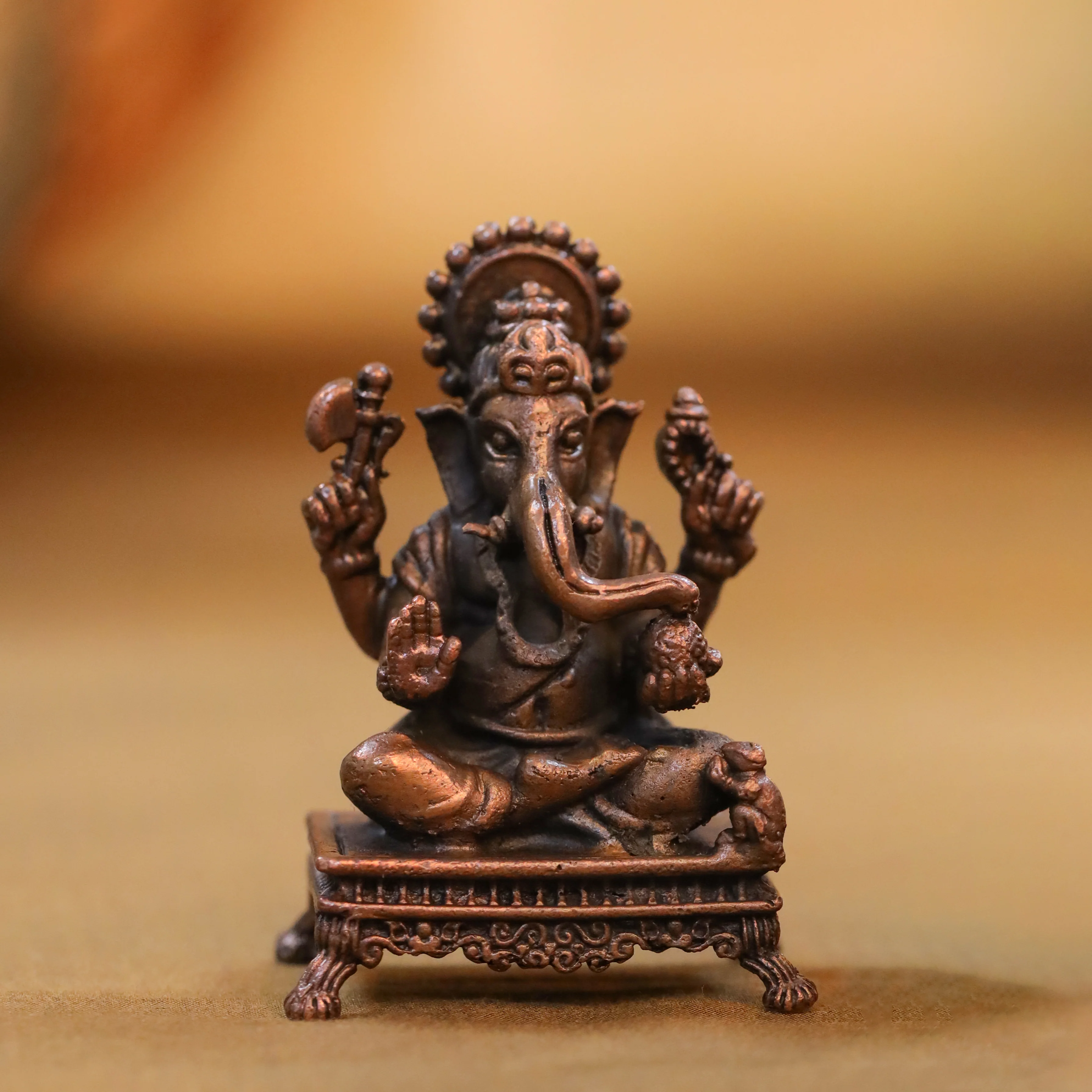 Copper Sitting Ganesha And Lakshmi Idols Set (2.5 Inch) - Image 8