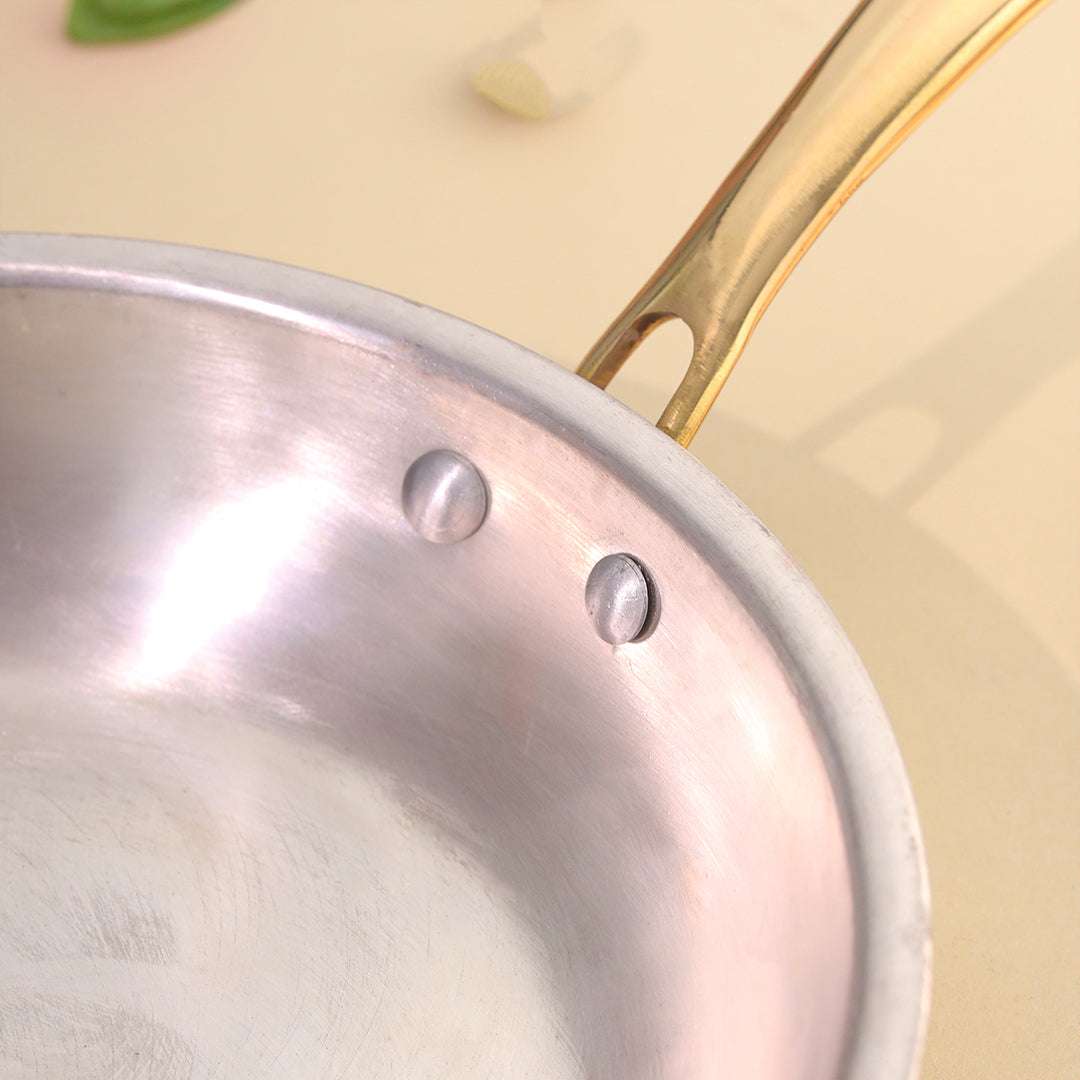 Copper Fry Pan With Lid And Handle (16.5 Inch) - Image 3