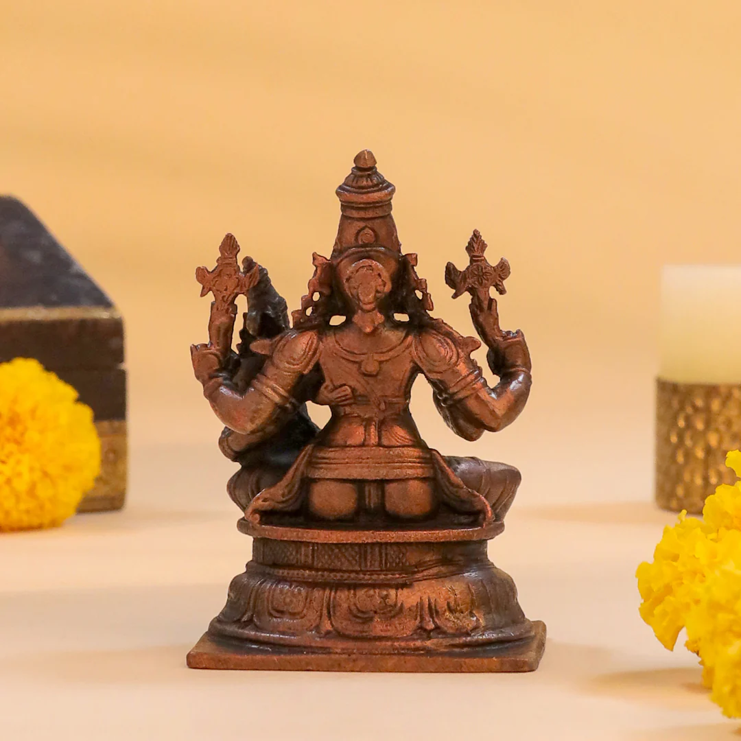 Copper Sitting Vishnu Lakshmi Idol (4 Inch) - Image 4