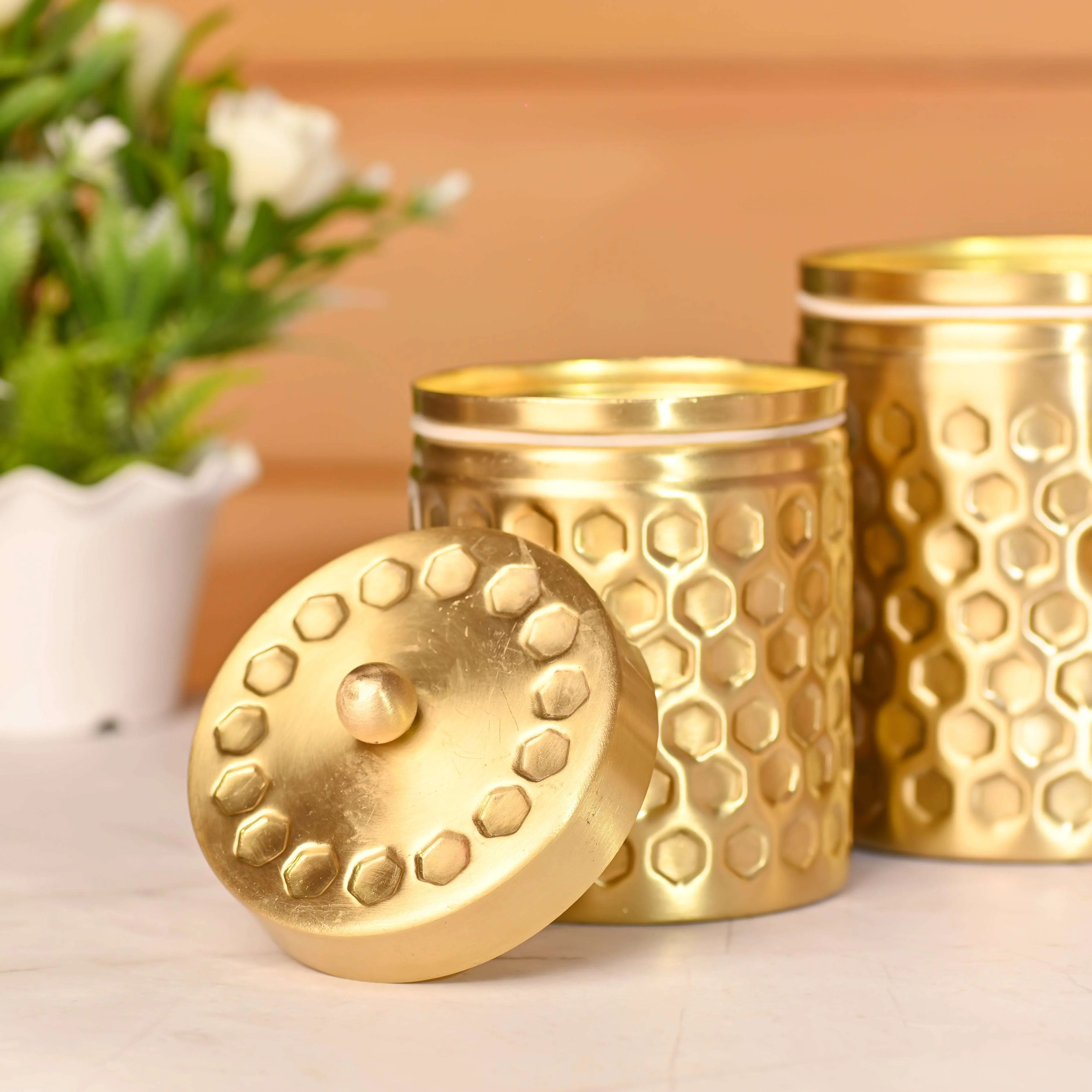 Brass Diamond Hammered Storage Jars with Lids – Set of 3 Premium Containers - Image 3