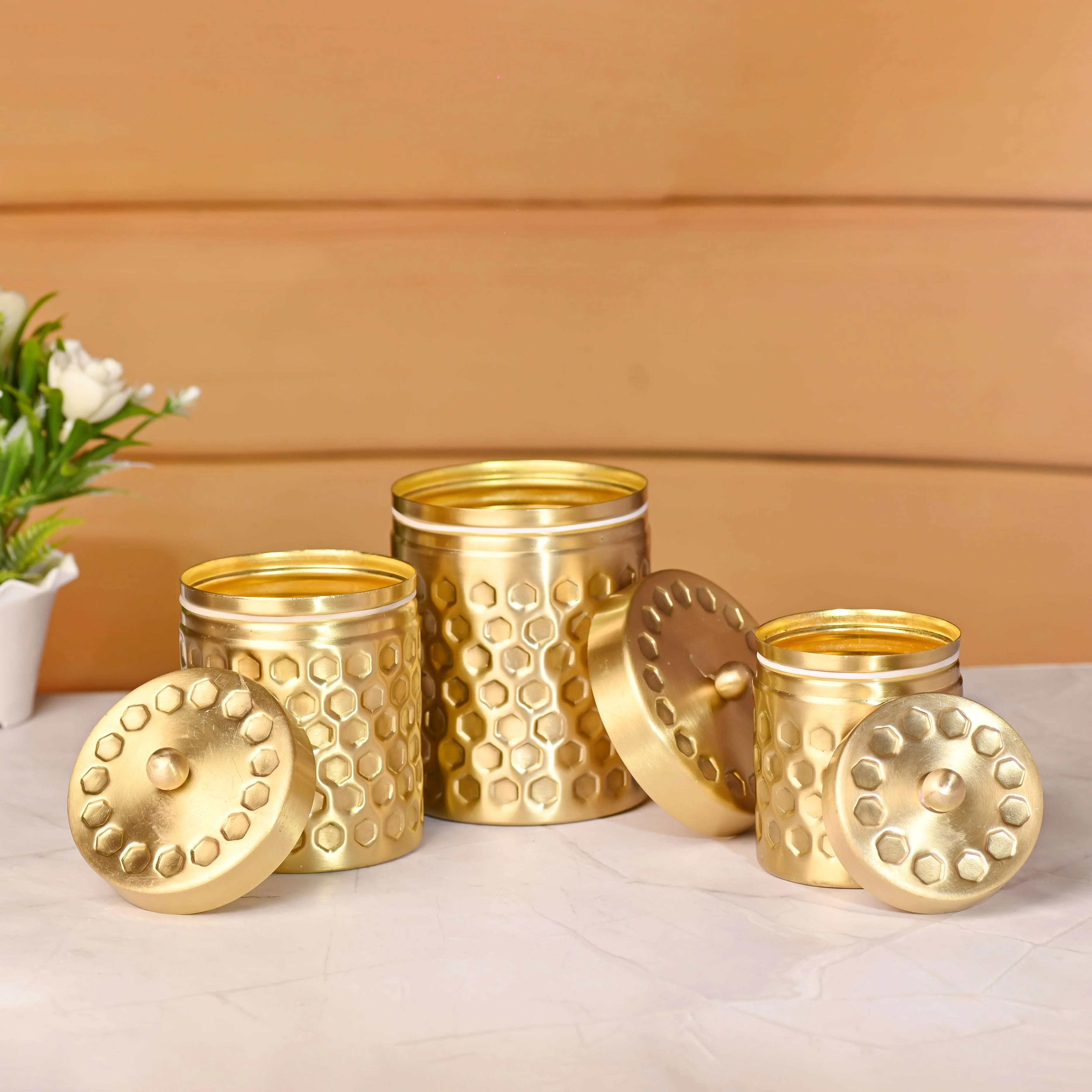 Brass Diamond Hammered Storage Jars with Lids – Set of 3 Premium Containers - Image 4