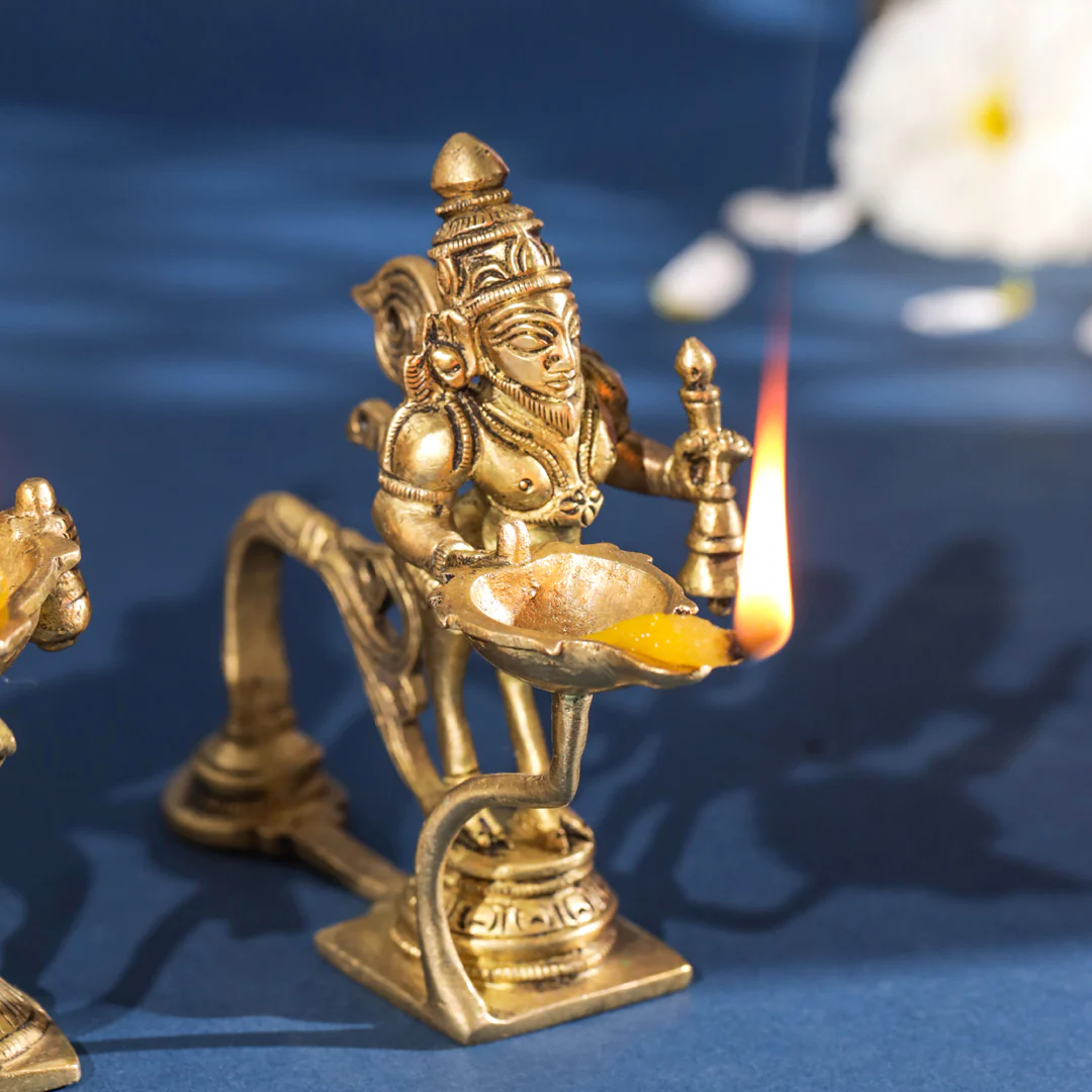 Brass Aarti Diya With Handle - Image 13