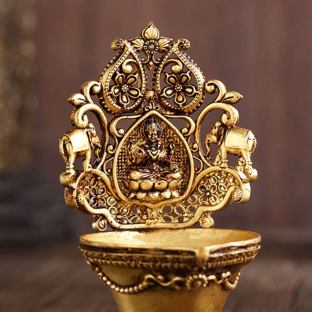 Brass Gaja Lakshmi Diya (3.7 Inch) - Image 6