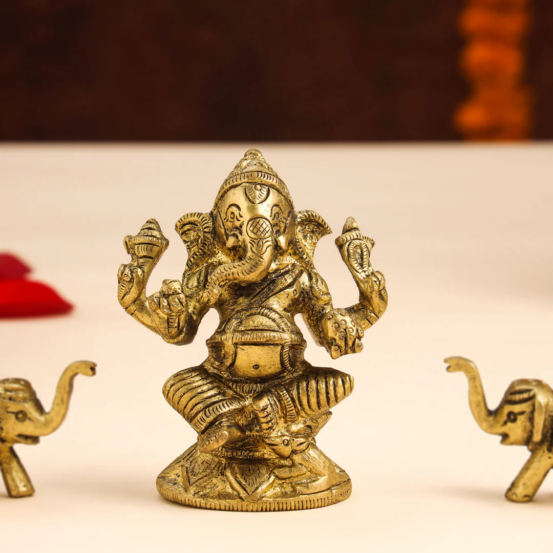 Brass Right Trunk Sitting Ganesha Idol With Elephants Combo - Image 4