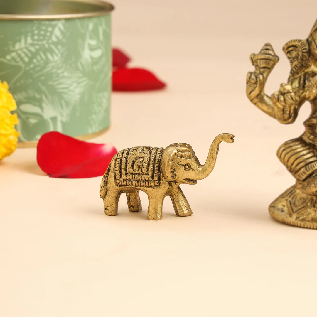 Brass Right Trunk Sitting Ganesha Idol With Elephants Combo - Image 5