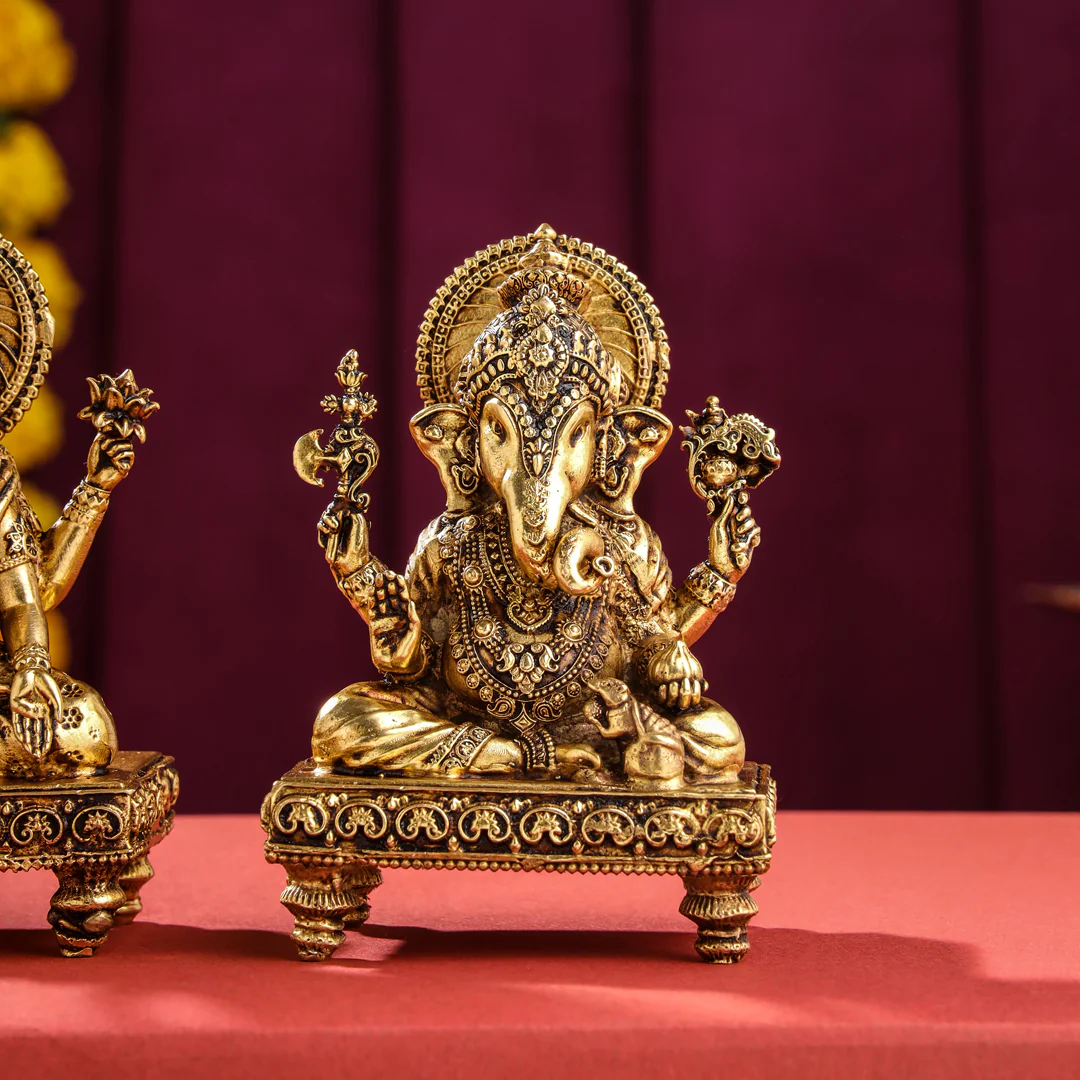 Brass Superfine Chowki Sitting Ganesha And Lakshmi Idols Set (4 Inch) - Image 3