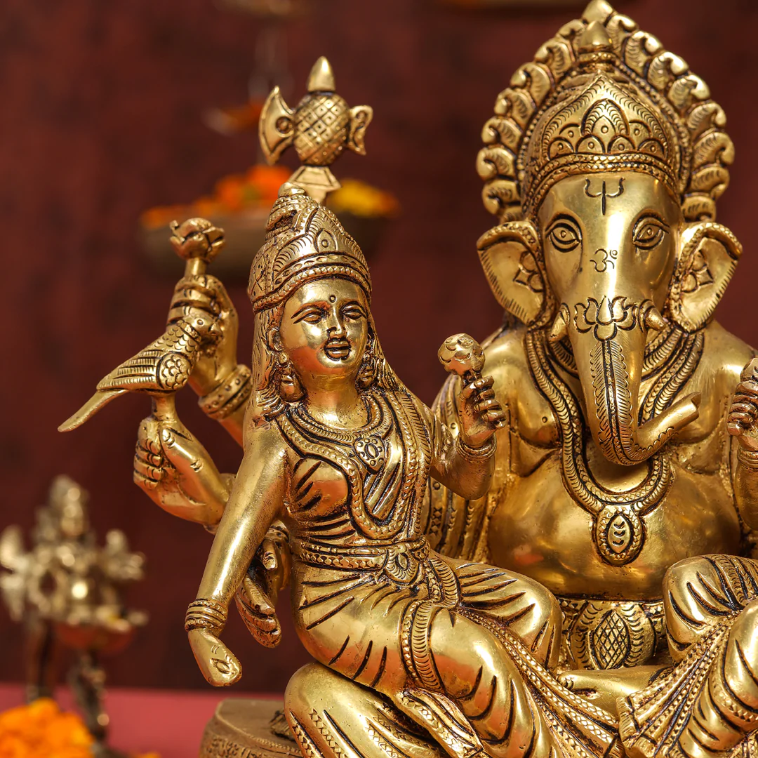 Brass Superfine Sitting Ganesha With Riddhi Siddhi Idol (12 Inch) - Image 6