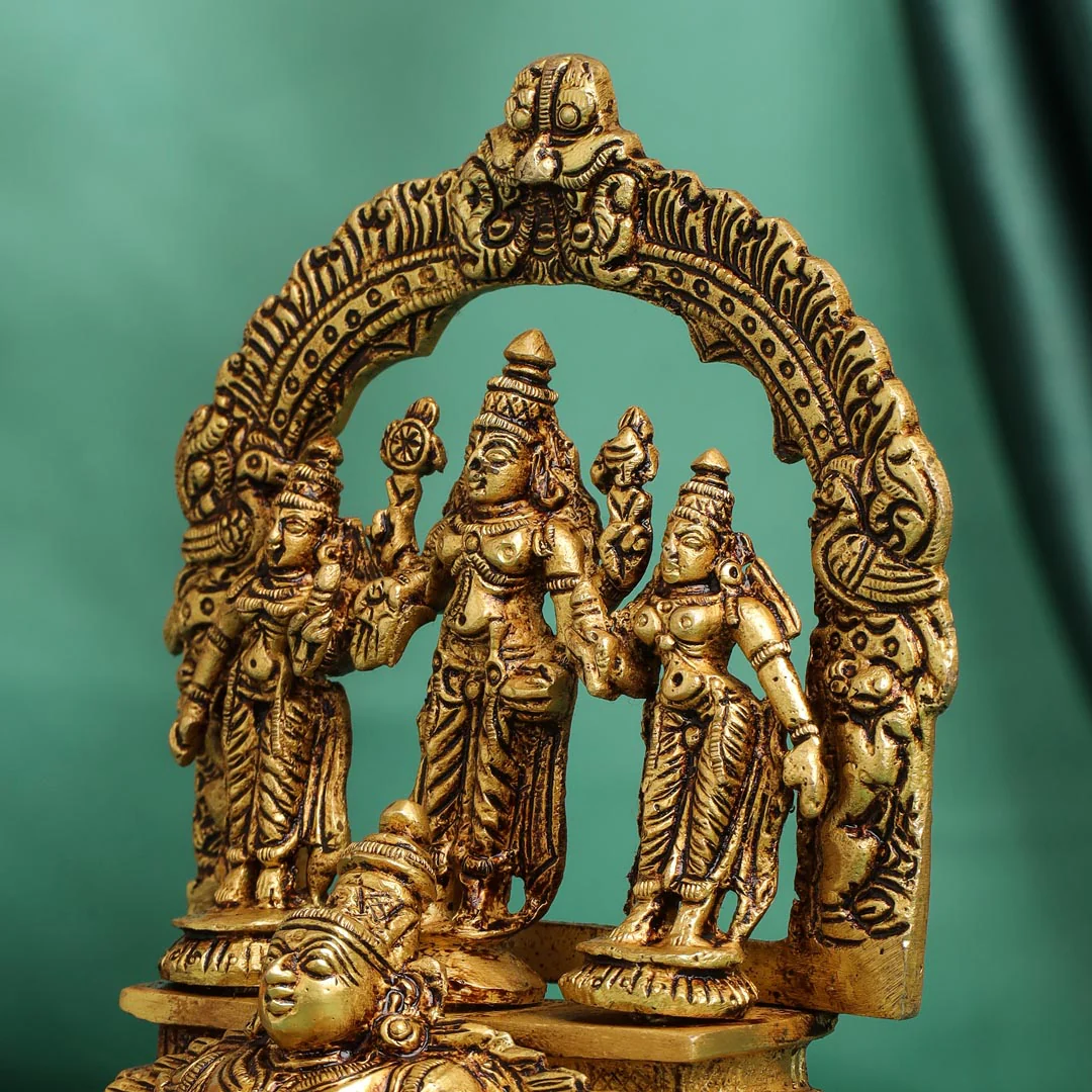 Brass Lord Balaji With Sri Devi And Bhudevi With Garud Idol (6.5 Inch) - Image 6
