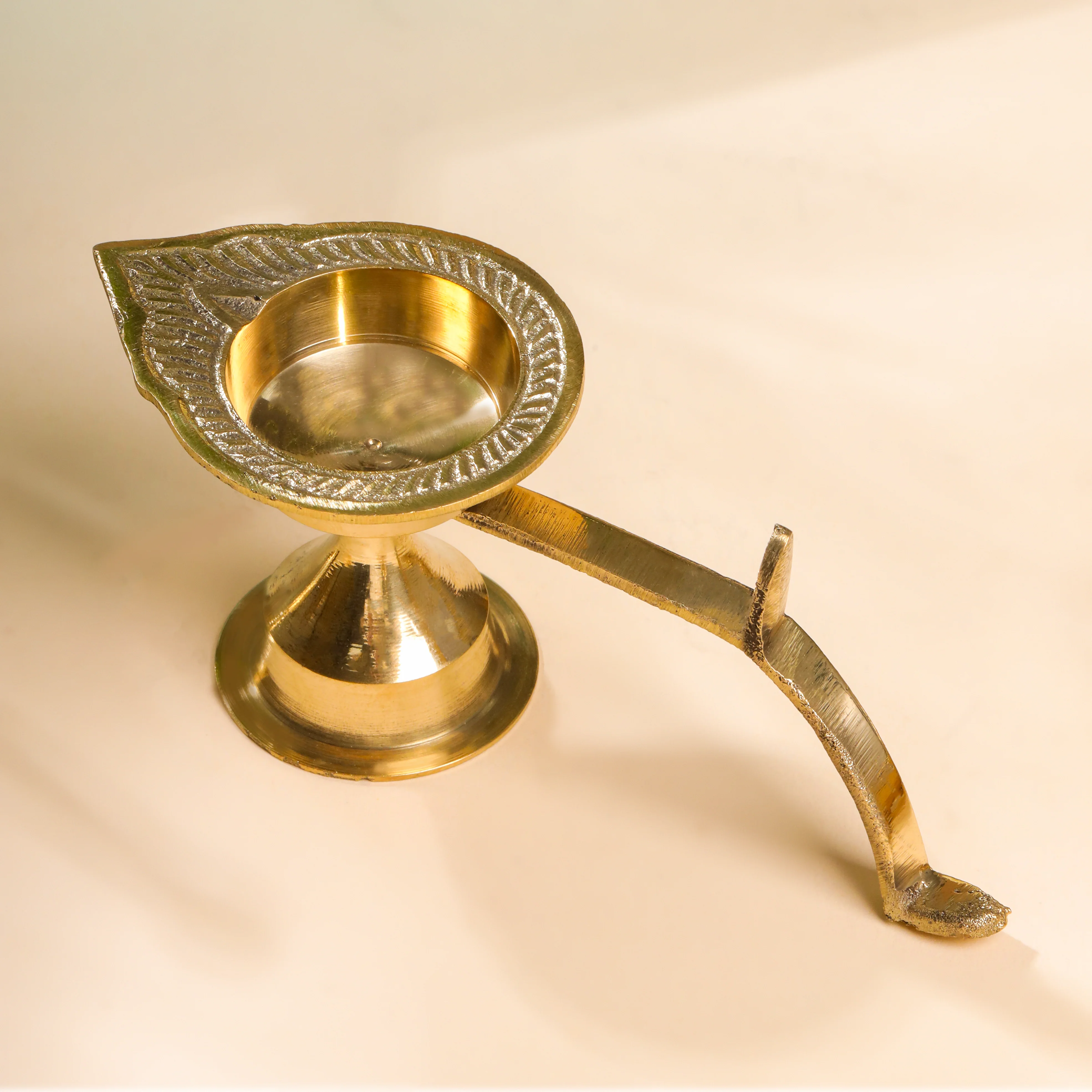 Brass Thali Pooja Gift Hamper - Image 6