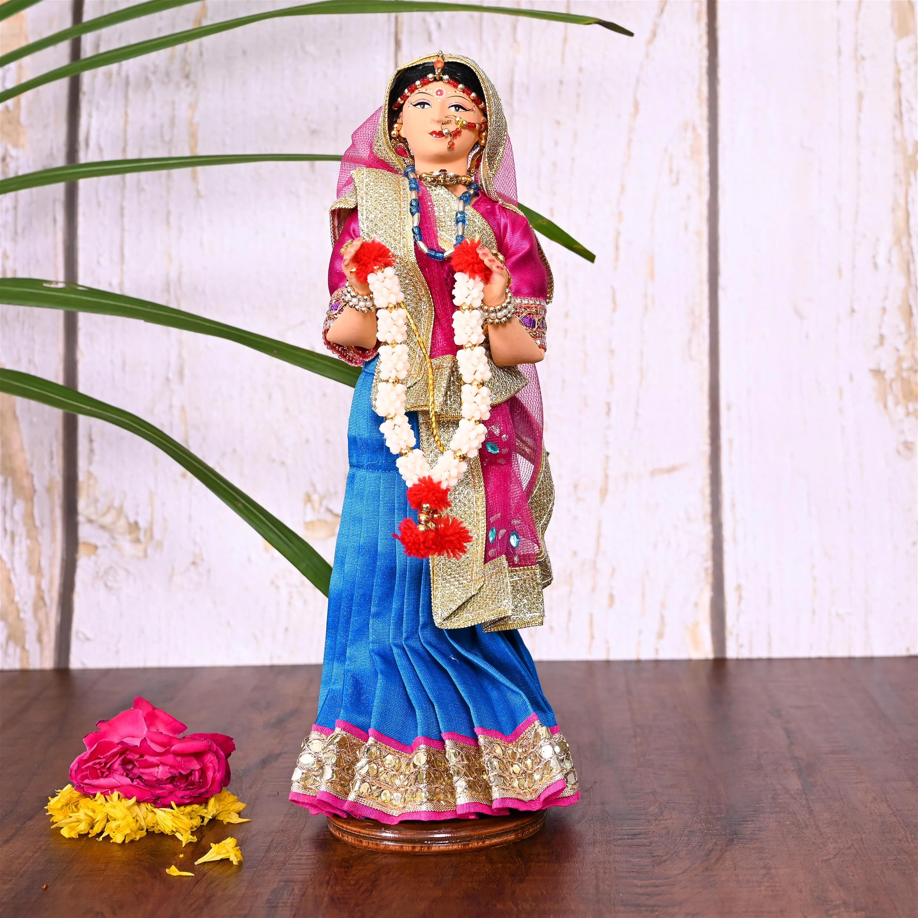 Handmade Rajasthani Bridal Doll In Banarasi Saree (10.5 Inch) - Image 4