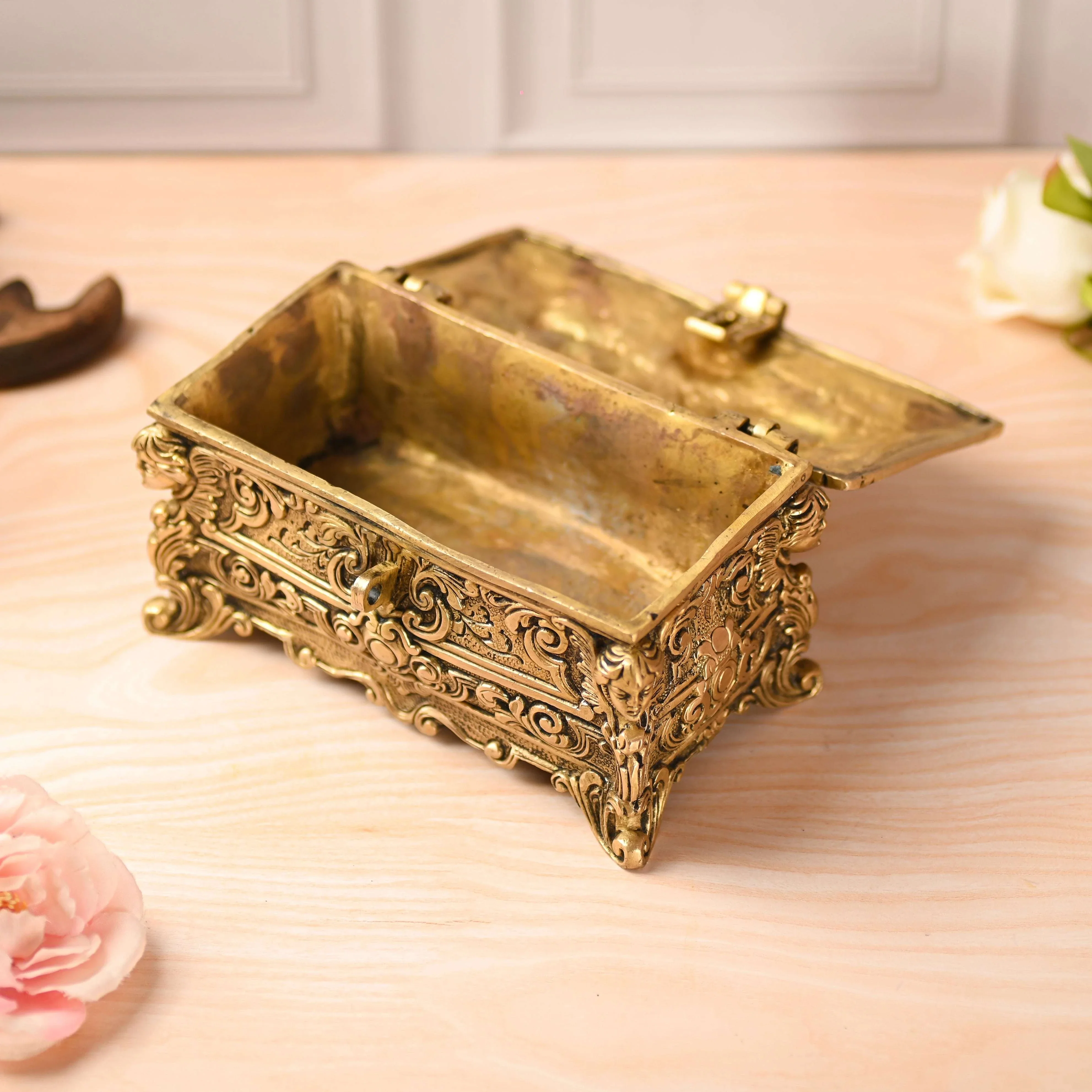 Brass Jewellery Box (4.5 Inch) - Image 7