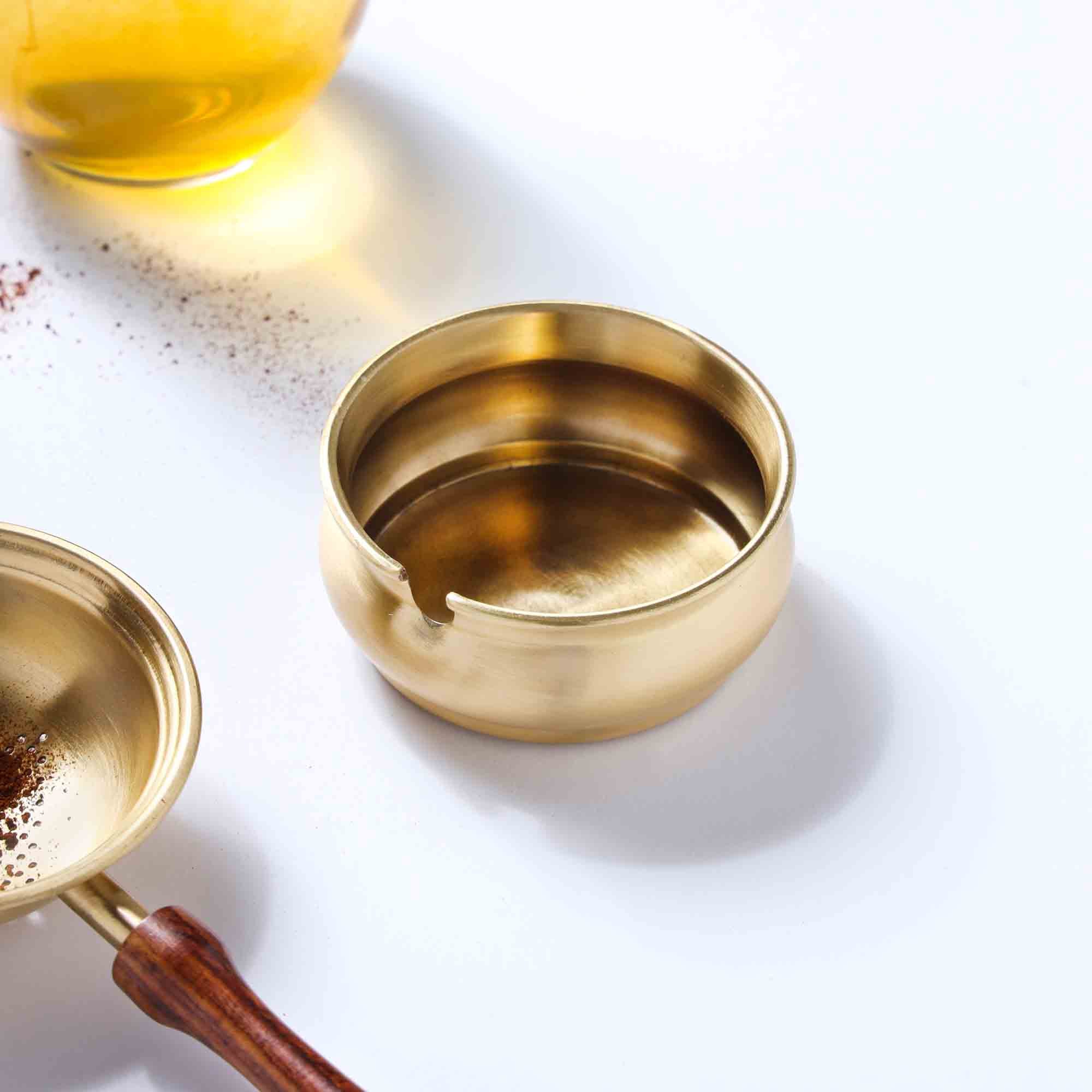 Brass Leaf Tea Strainer With Bowl (1.5 Inch) - Image 3