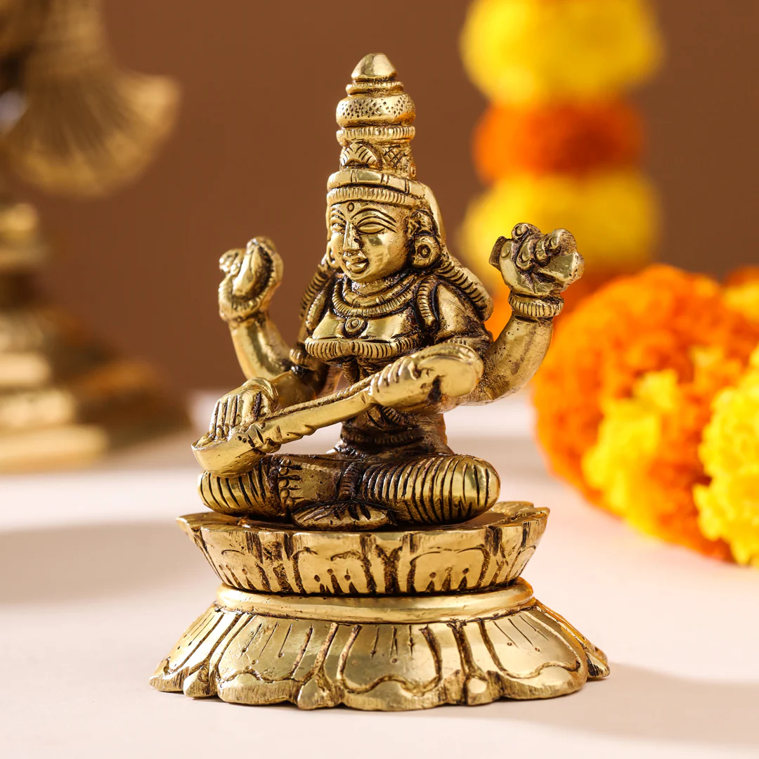 Brass Goddess Sitting Saraswati On Lotus (3 Inch) - Image 2
