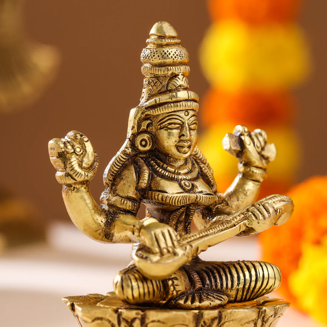 Brass Goddess Sitting Saraswati On Lotus (3 Inch) - Image 5