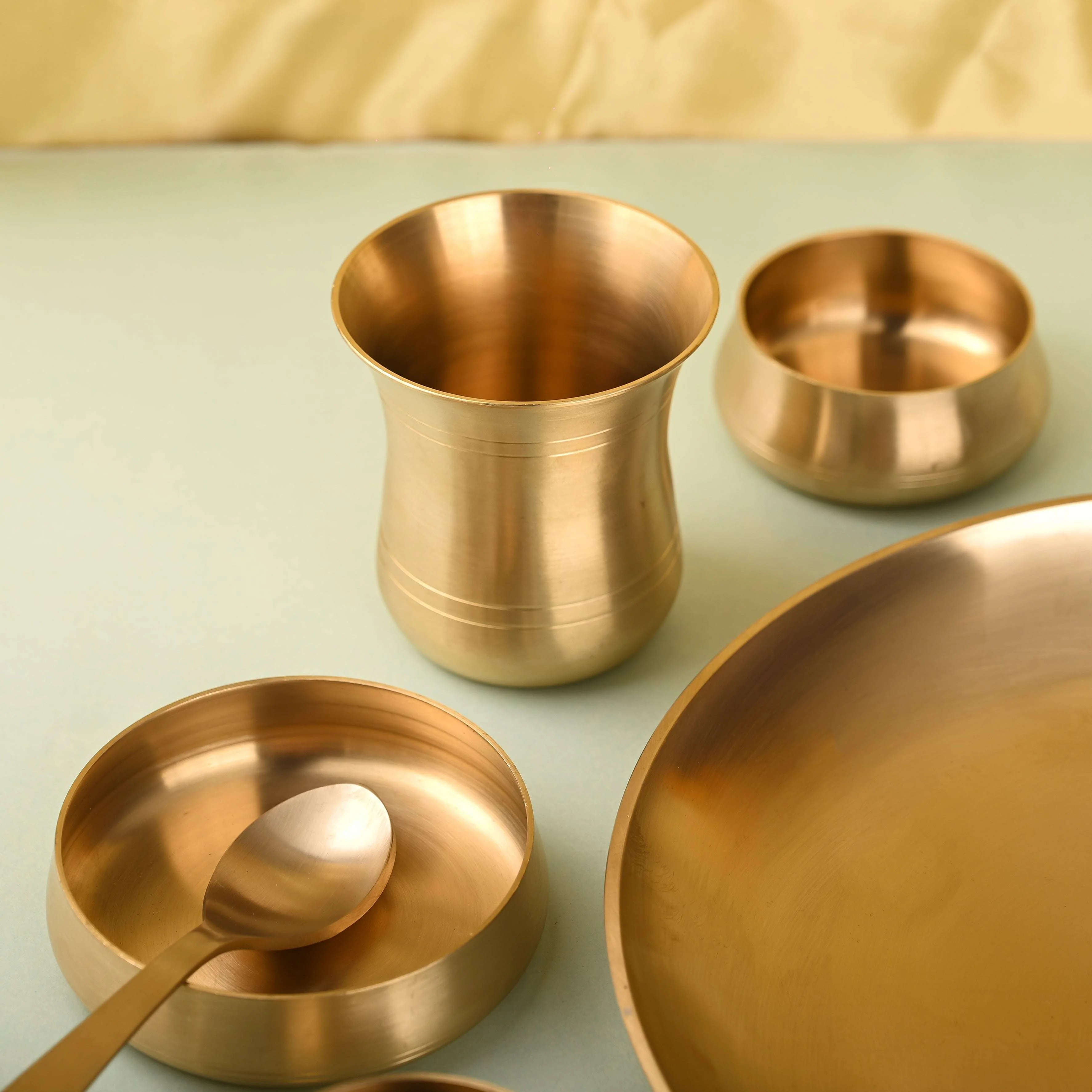 Brass Matt Thali/Dinner Set – Traditional Indian Brassware (1.55 Kg) - Image 3
