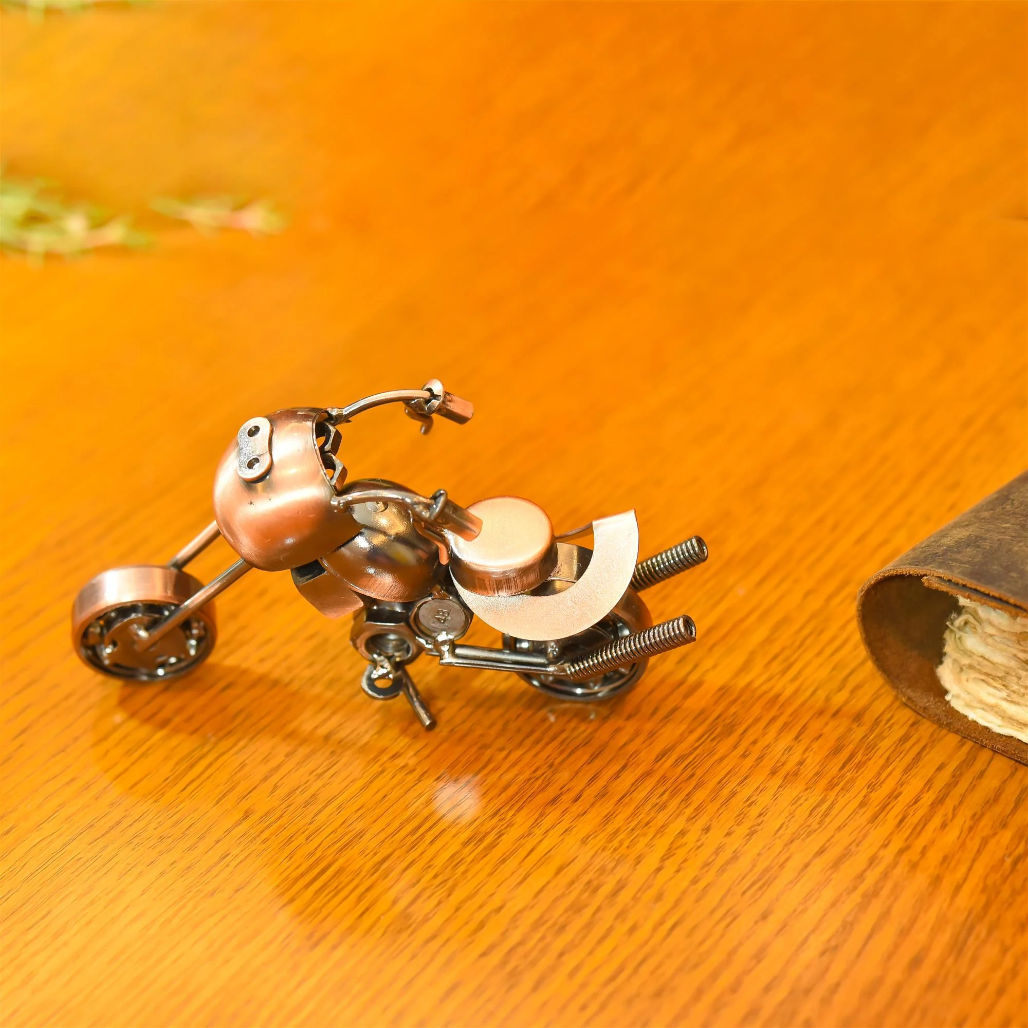 Metal Handmade Miniature Bike (3 Inch) - Image 3