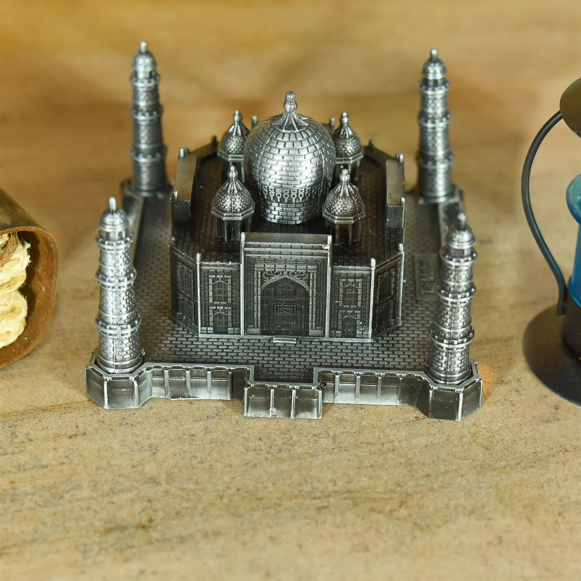 Metal Tajmahal Showpiece (4 Inch) - Image 2
