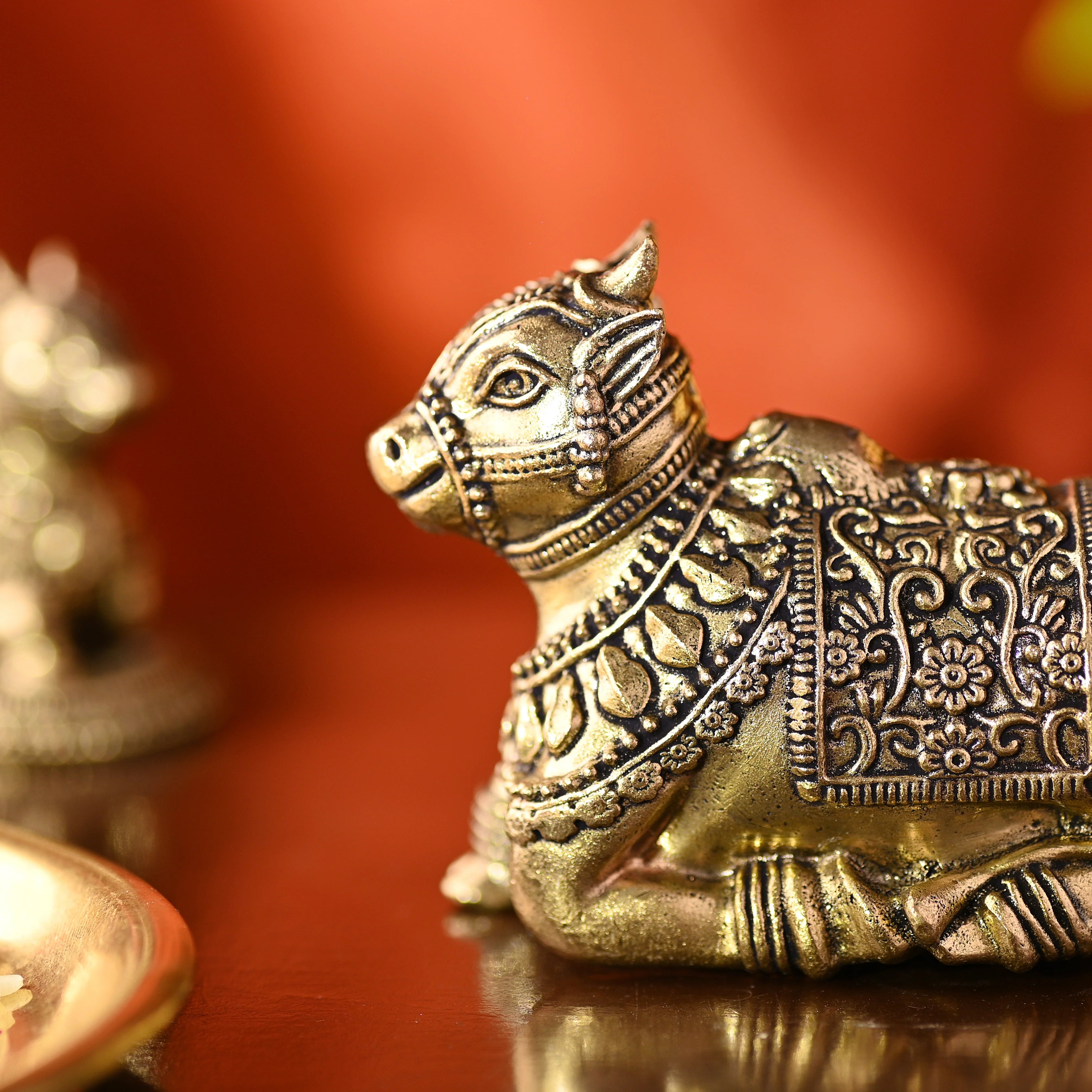 Brass Sitting Nandi Lightweight Idol - Image 5