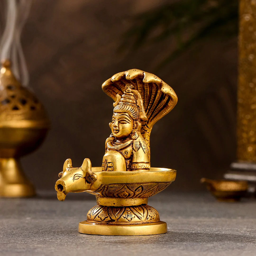 Brass Nandi Mukhshivlingam Idol (5 Inch) - Image 9