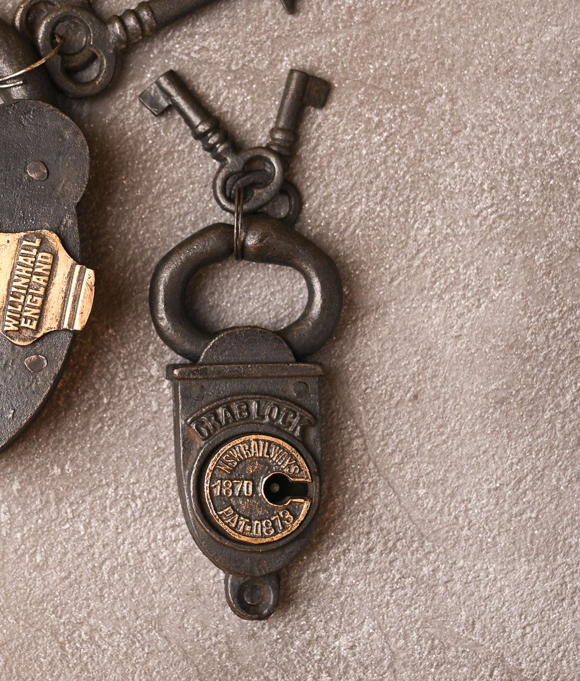 Iron Door Lock With Two Keys - Image 5
