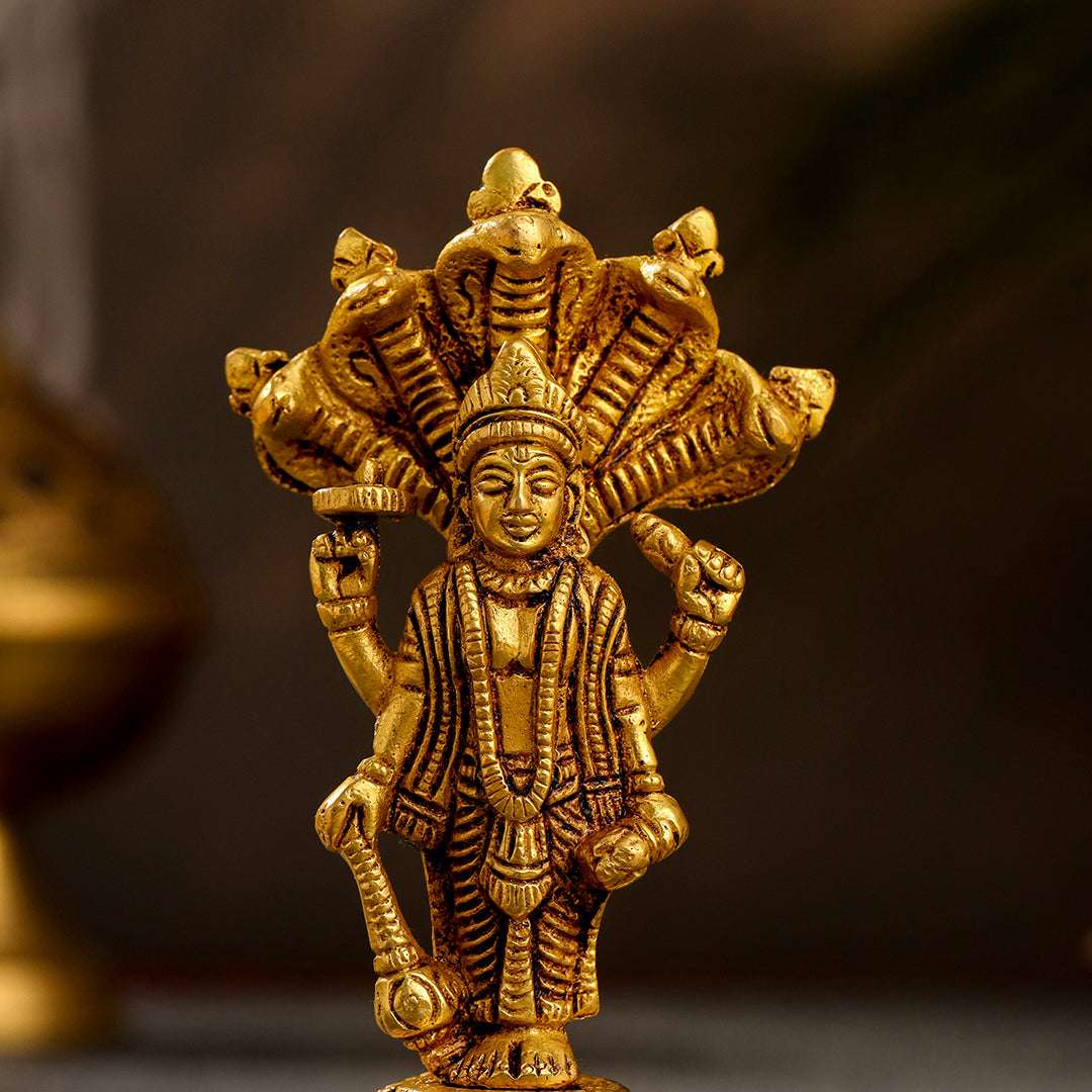 Brass Lord Vishnu Standing Idol (5 Inch) - Image 2