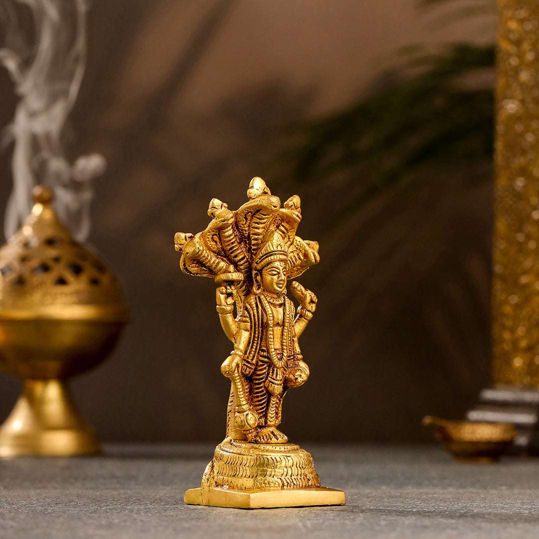 Brass Lord Vishnu Standing Idol (5 Inch) - Image 4