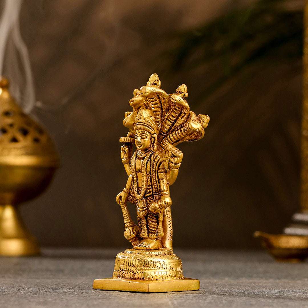 Brass Lord Vishnu Standing Idol (5 Inch) - Image 5