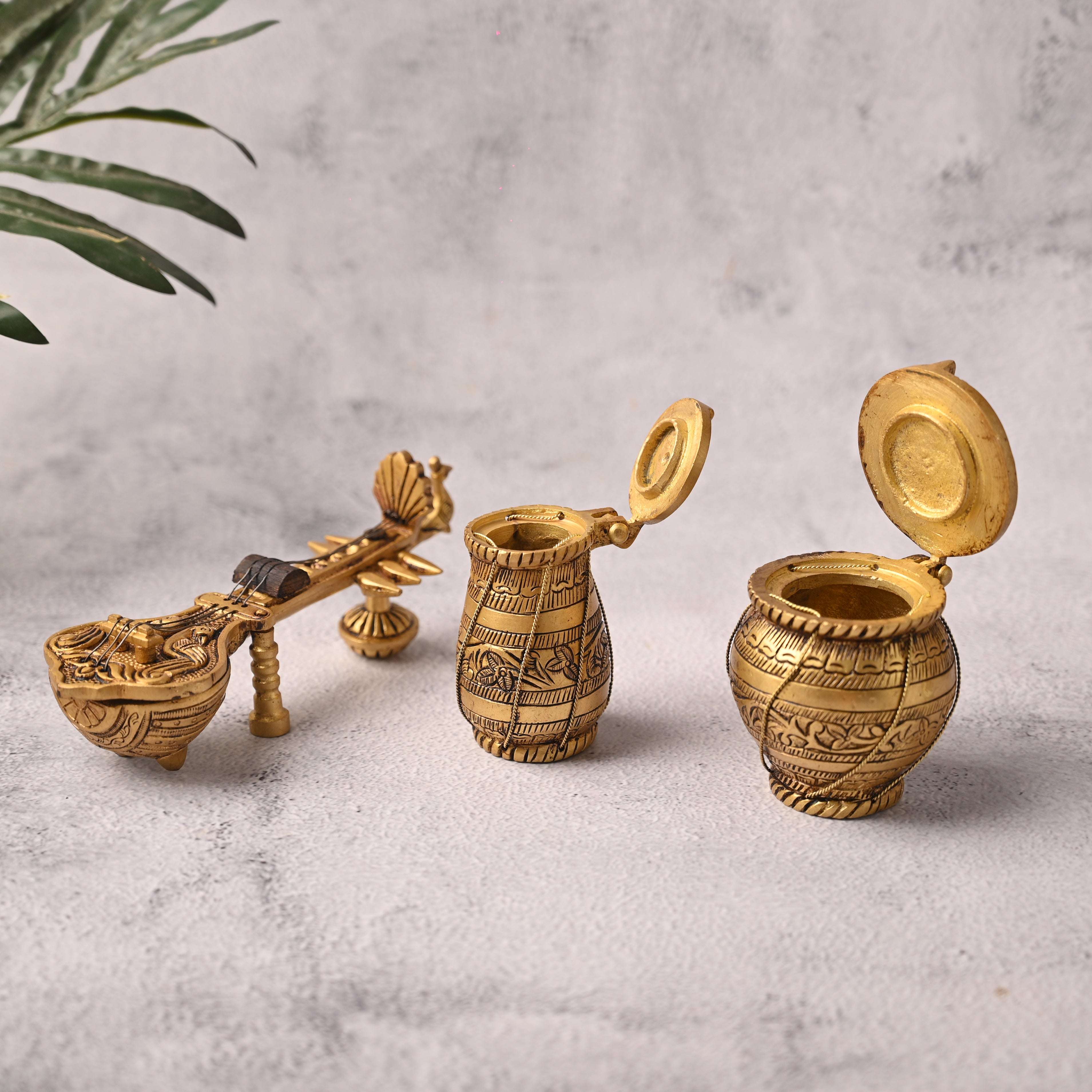 Brass Tabla, Dugi And Sitar Decor Set (3 Inch) - Image 4