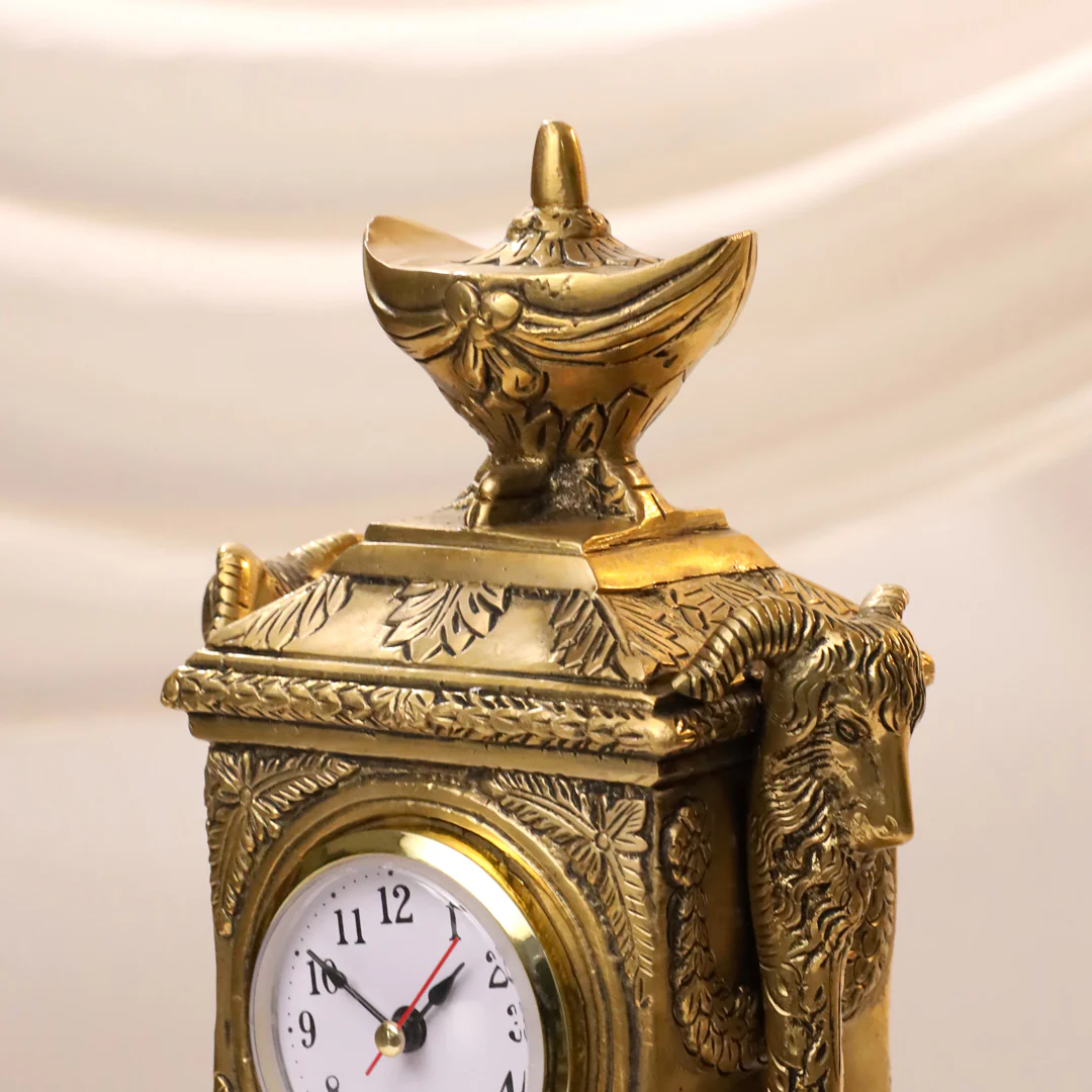 Brass Vintage Table Clock/Watch (10.5 Inch) - Image 5
