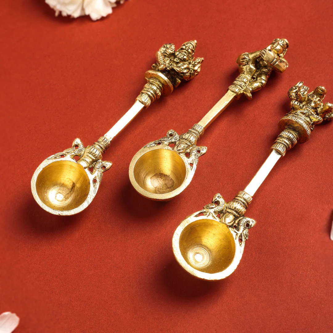 Brass Pooja Ahuti Spoon (6 Inch) - Image 6