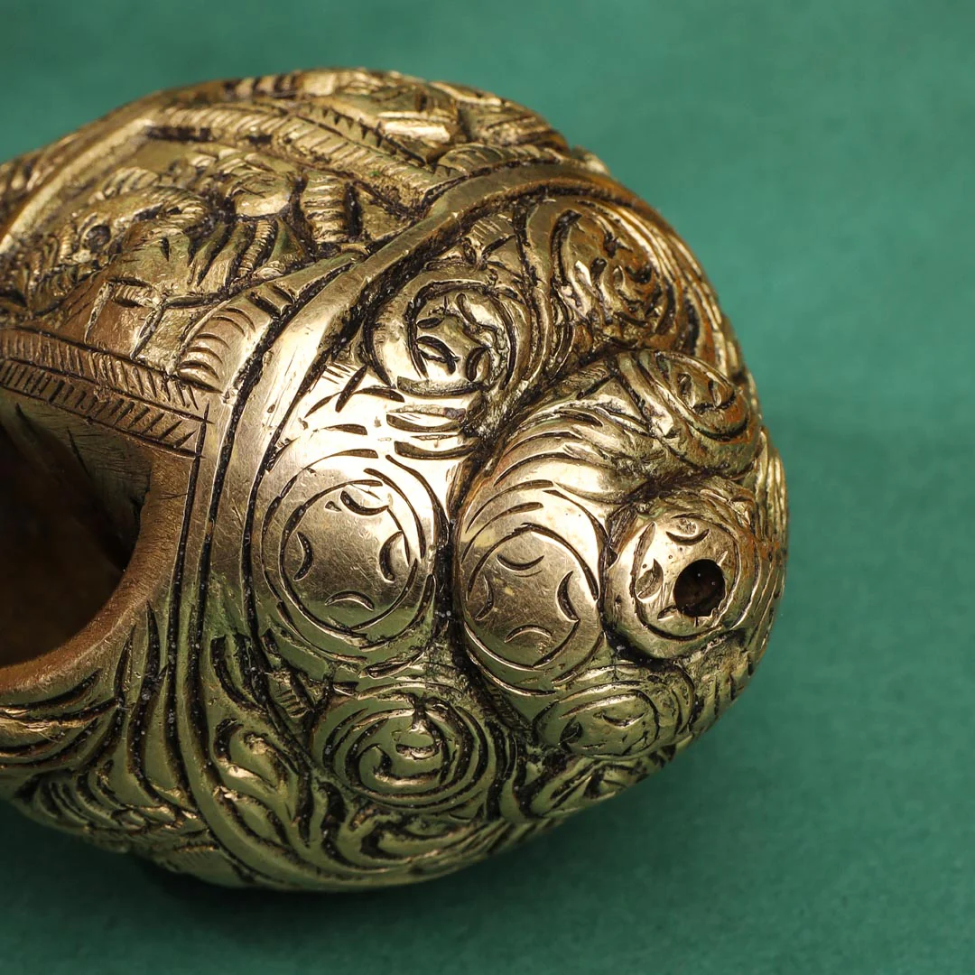 Brass Lord Ganesha Conch (2.2 Inch) - Image 6