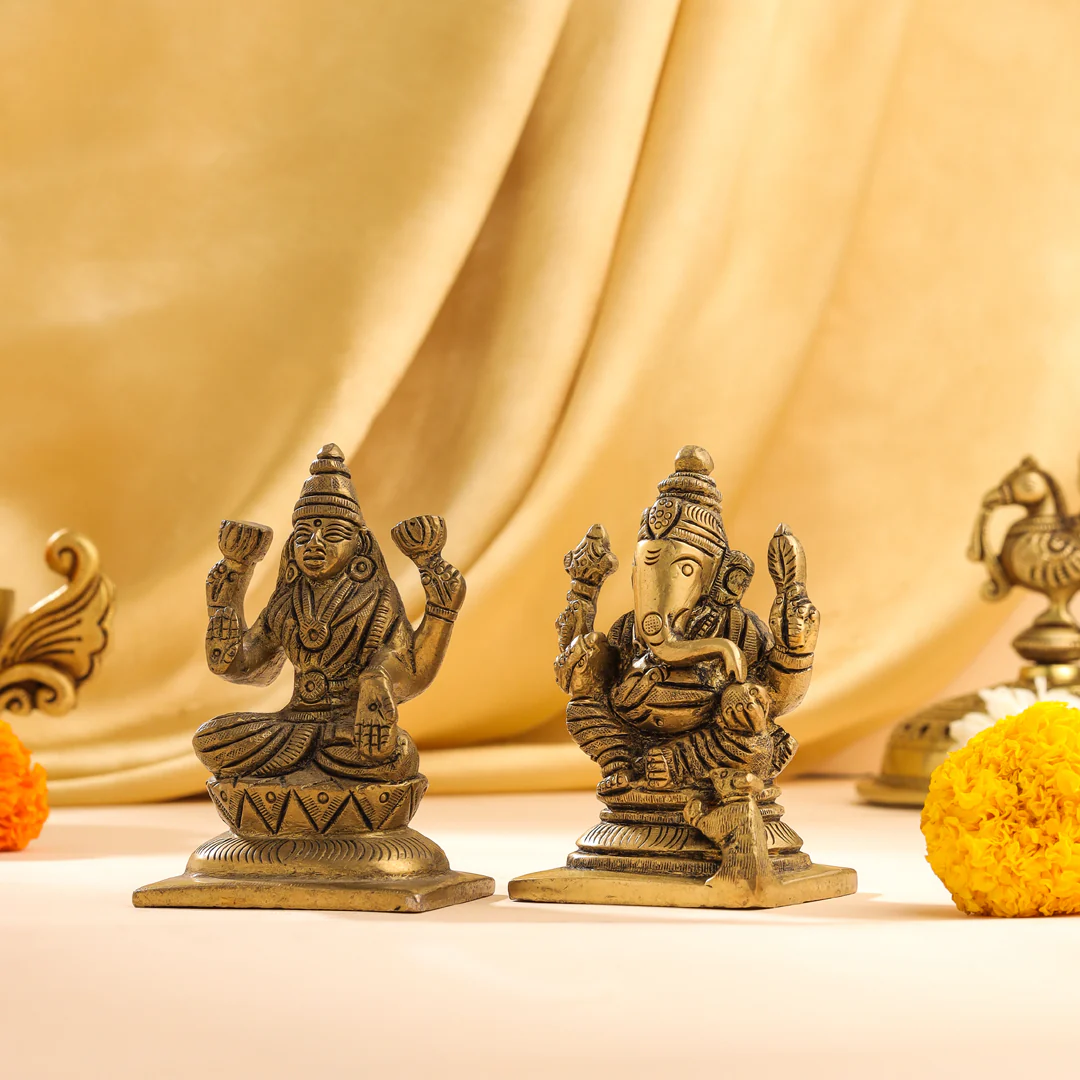 Brass Sitting Ganesha And Lakshmi Set Idol (3.5 Inch) - Image 5