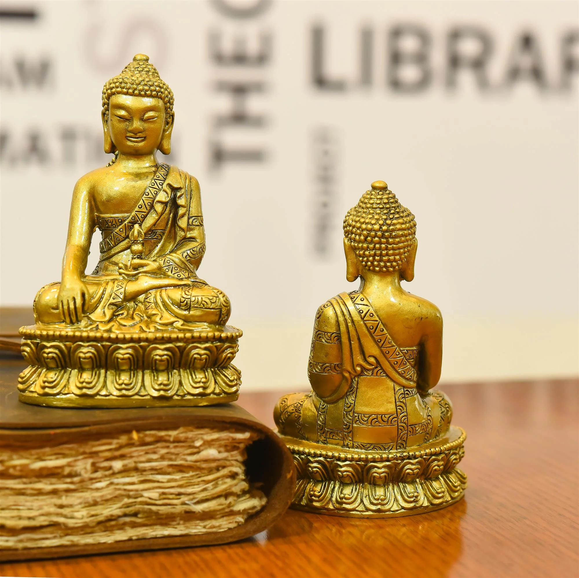 Polyresin Sitting Buddha Meditation Idol (4.5 Inch) - Image 3