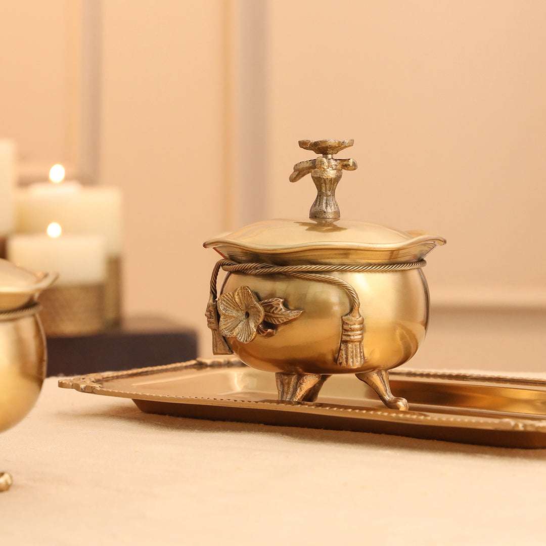Brass Ribbon 2 Bowl With Lid & Rost 1 Tray - Image 10