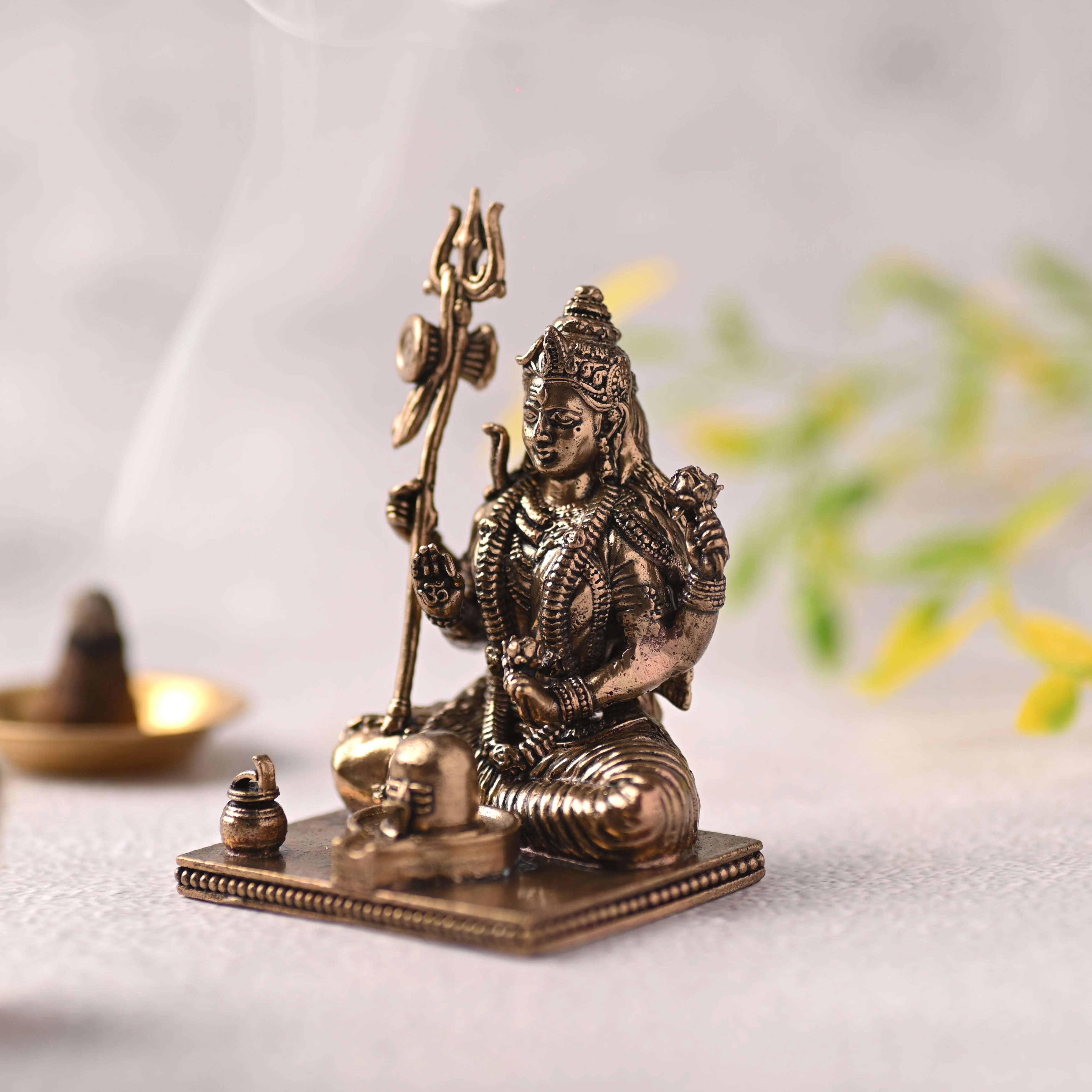Brass Handcrafted Sitting Lord Shiva with Shivling Lightweight Idol (3.5 Inch) - Image 2
