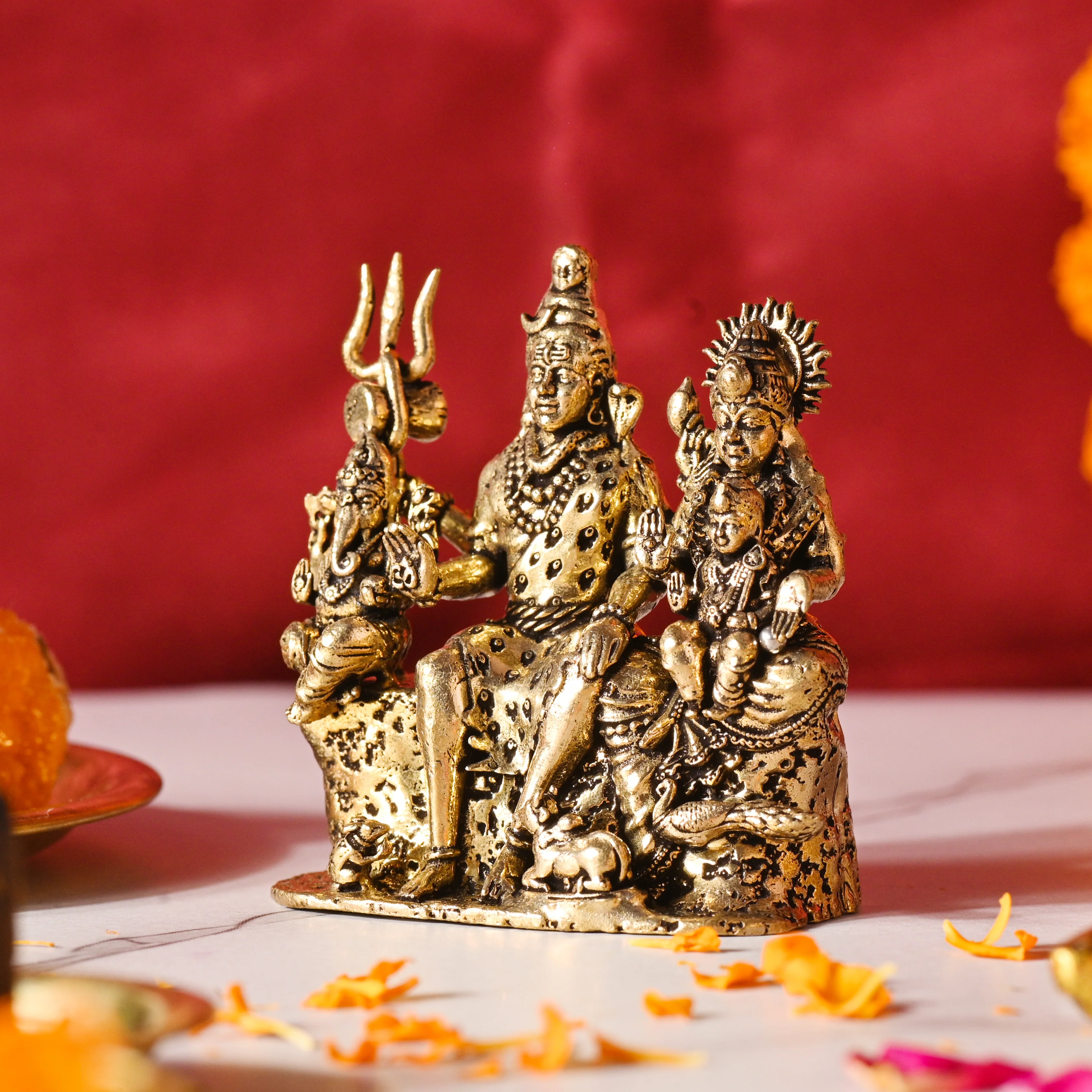 Brass Sitting Shiv Family Lightweight Idol - Image 2