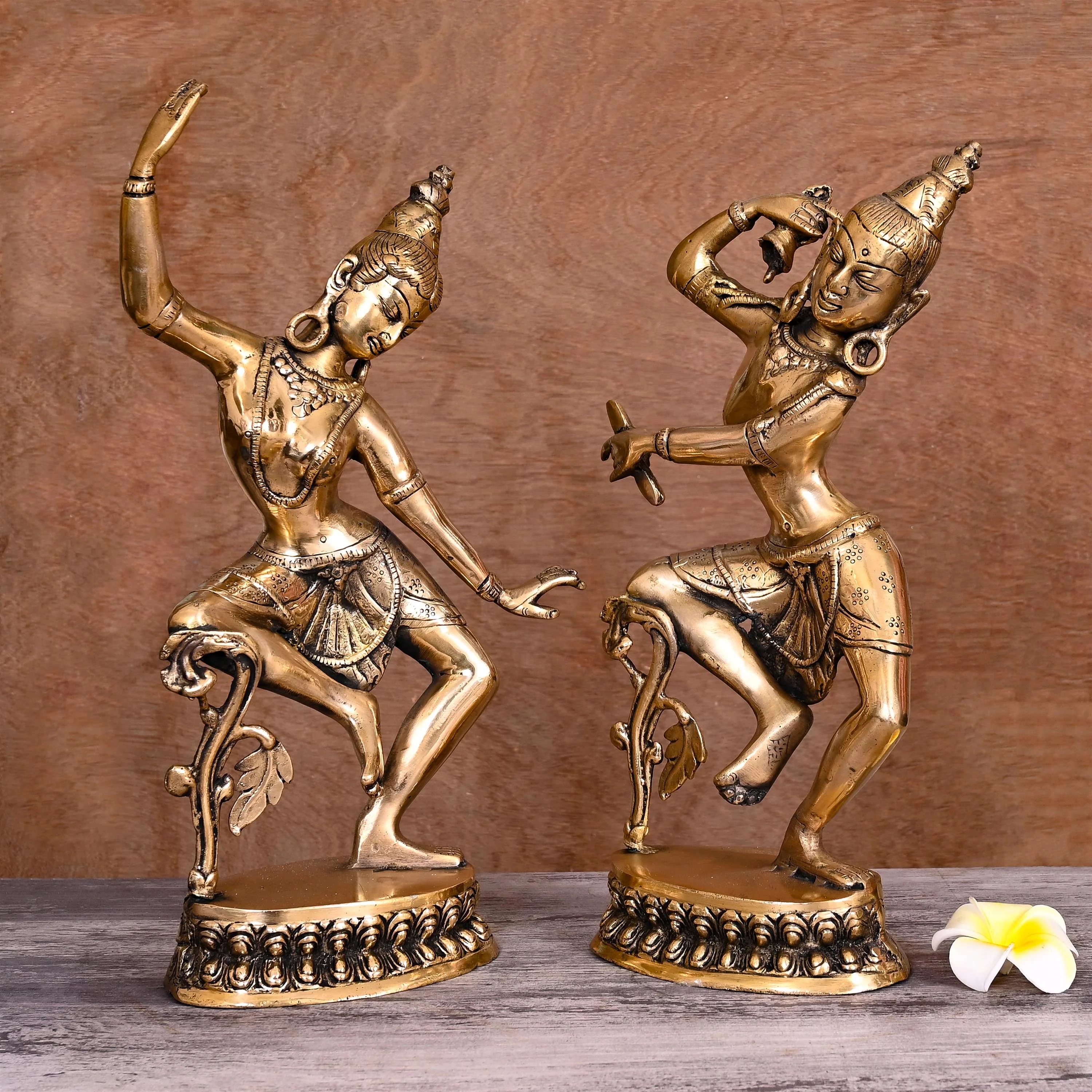 Brass Vintage Dancing Shiva Parvati Statue (15″) - Image 2