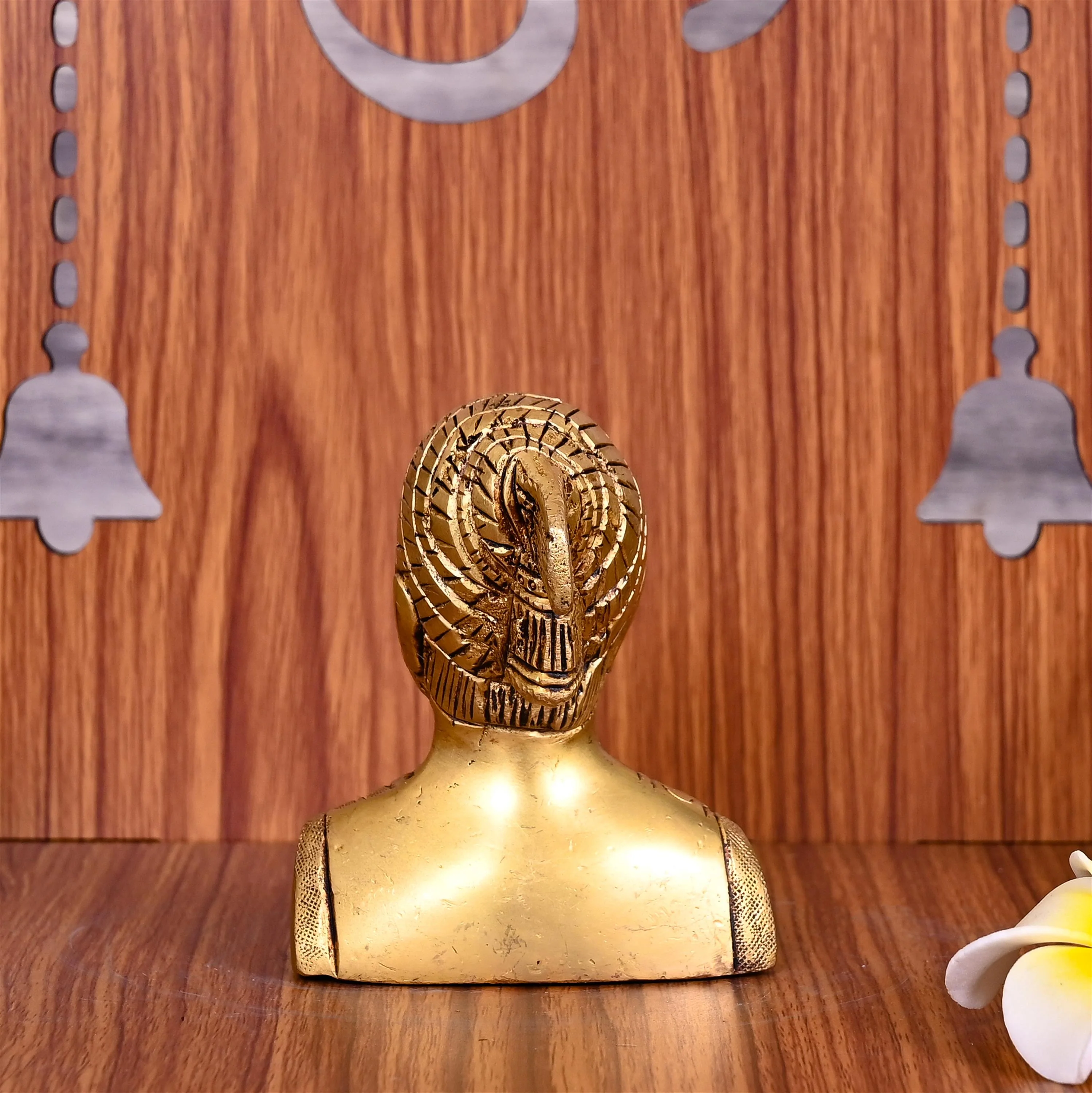 Brass Chatrapati Shivaji Maharaj Bust (3.5 ) - Image 3