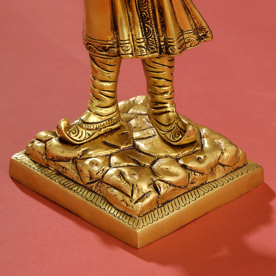 Brass Chatrapati Shivaji Maharaj Idol (12.5 Inch) - Image 7