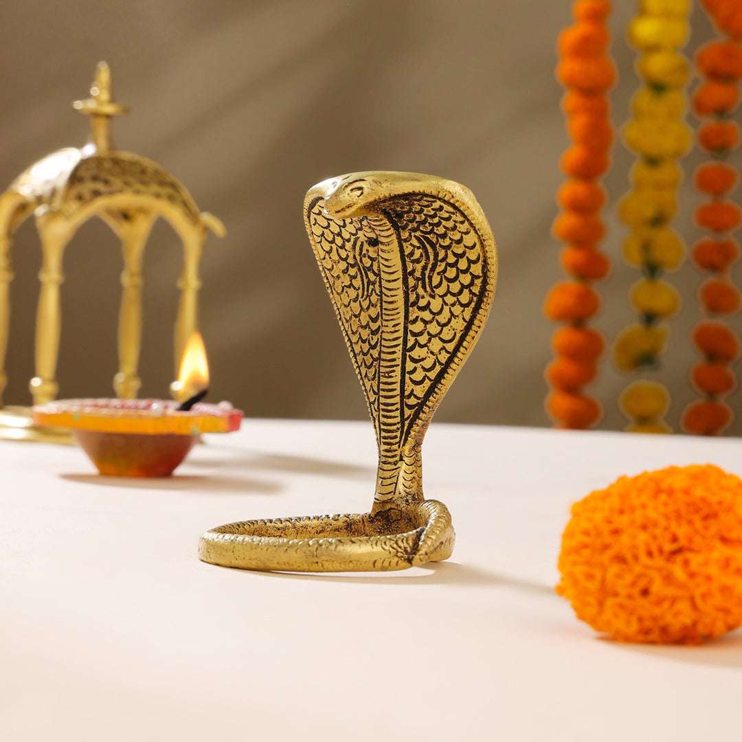 Brass Shivalinga Naaga Figurine (5 Inch) - Image 4
